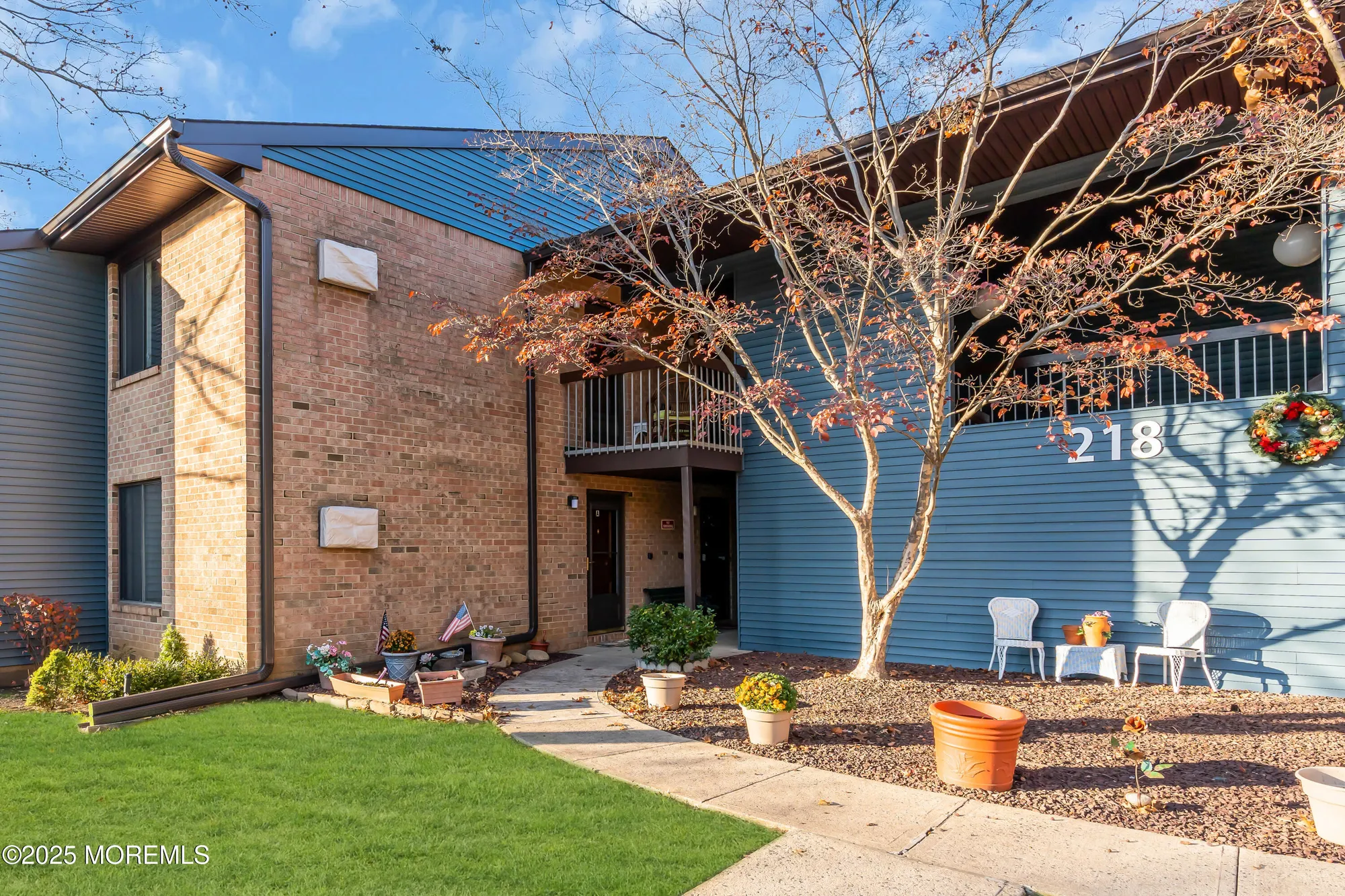 Property Slideshow image 34 of 38 | 218 medford ct a, Manalapan, NJ, 07726