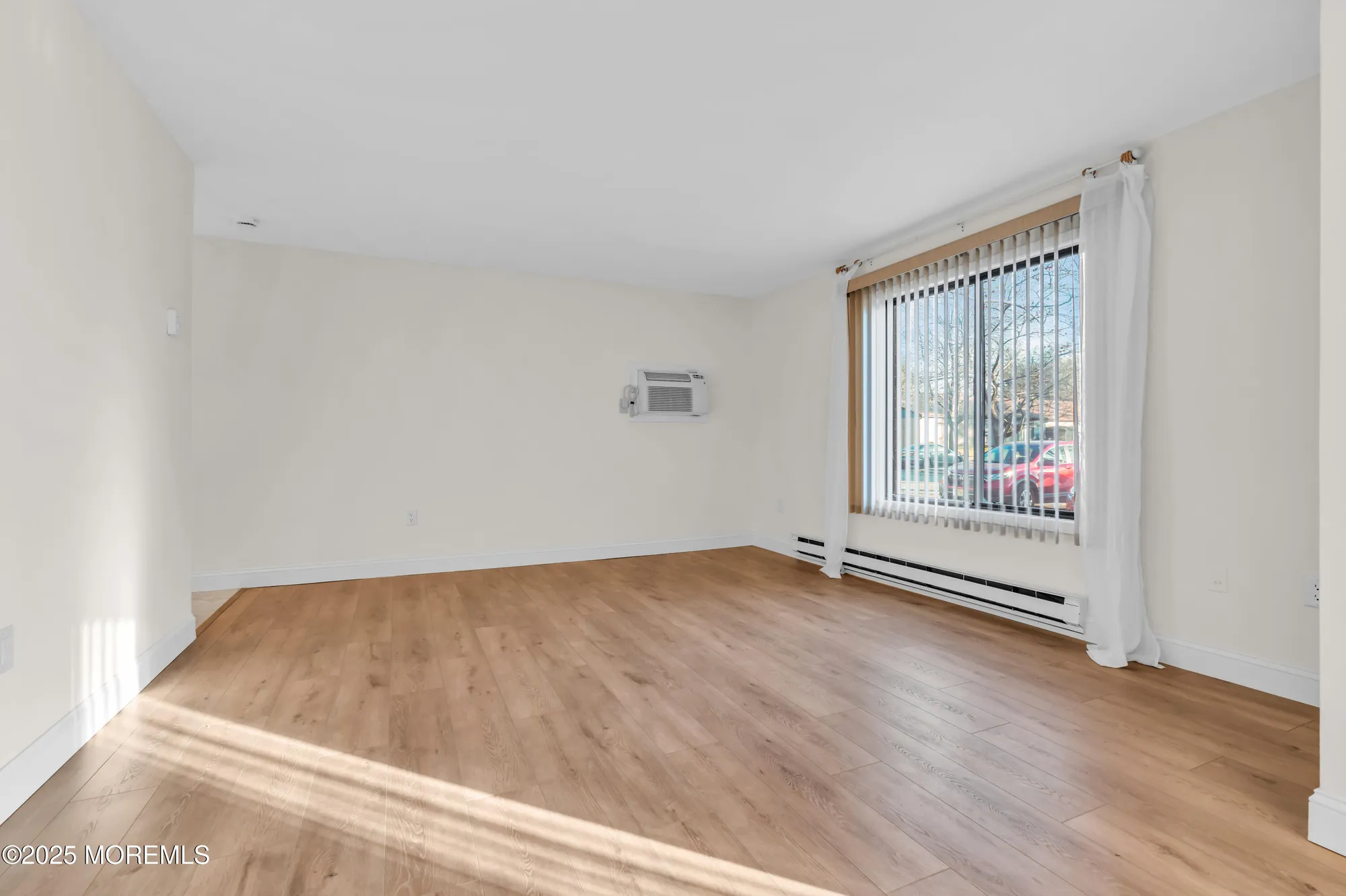 Property Slideshow image 11 of 38 | 218 medford ct a, Manalapan, NJ, 07726