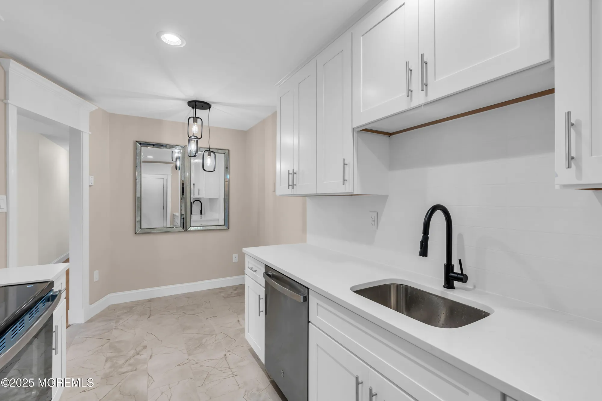 Property Slideshow image 23 of 38 | 218 medford ct a, Manalapan, NJ, 07726