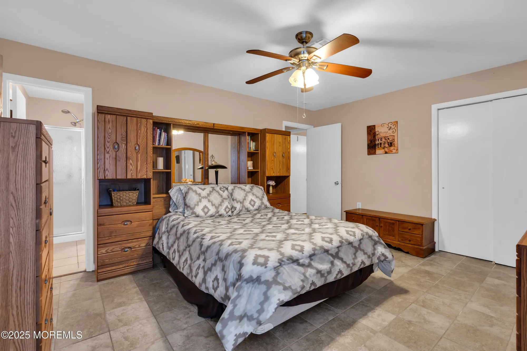 Property Slideshow image 16 of 33 | 8 merrilee ln, Toms River, NJ, 08757