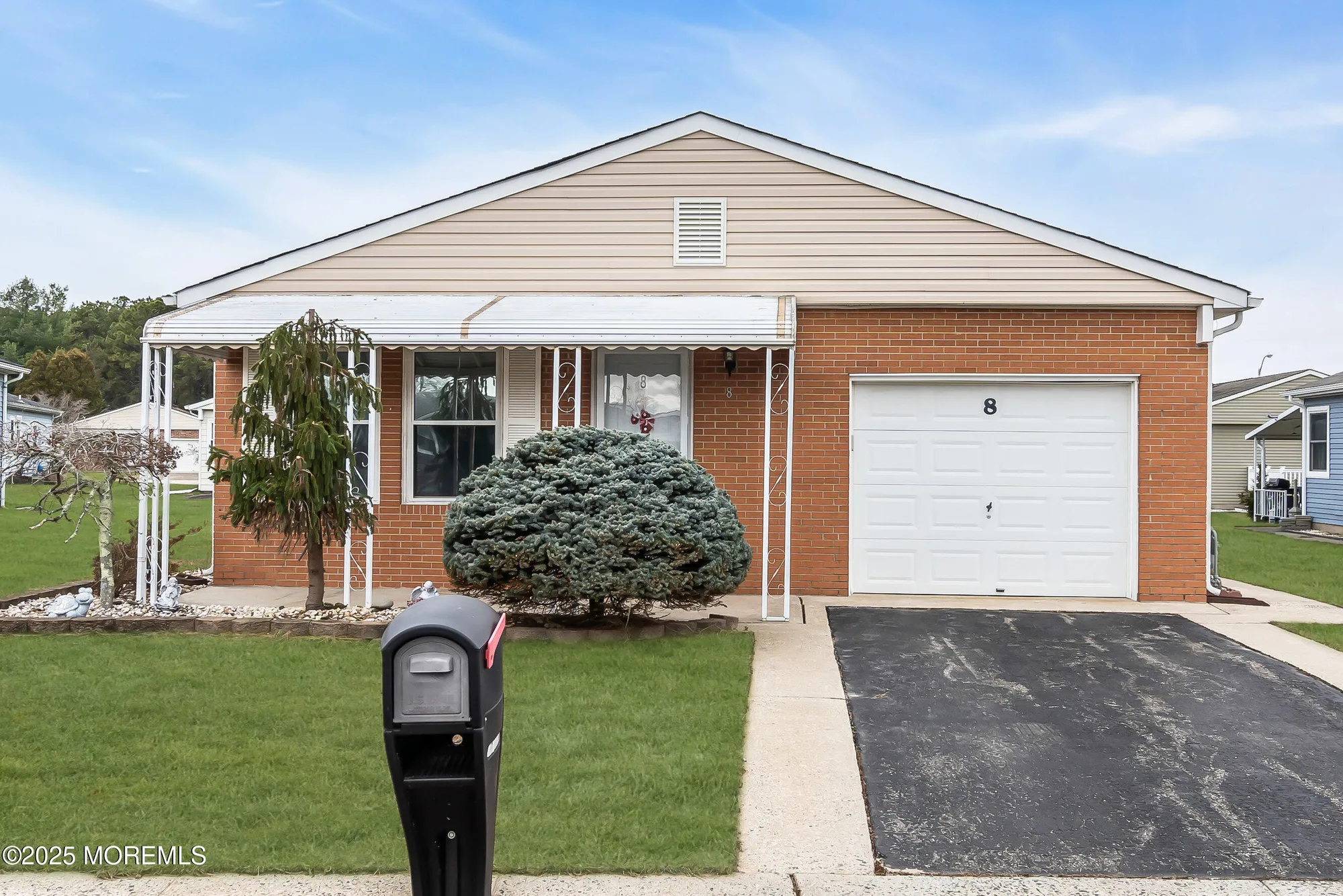 Property Slideshow image 28 of 33 | 8 merrilee ln, Toms River, NJ, 08757