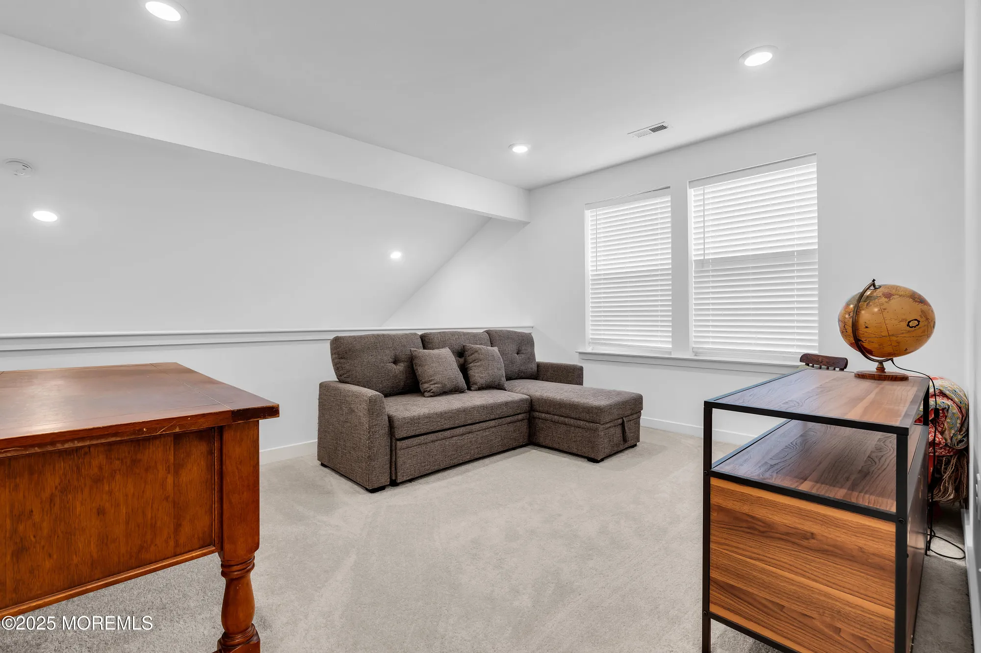 Property Slideshow image 24 of 35 | 18 gulfstream rd, New Egypt, NJ, 08533