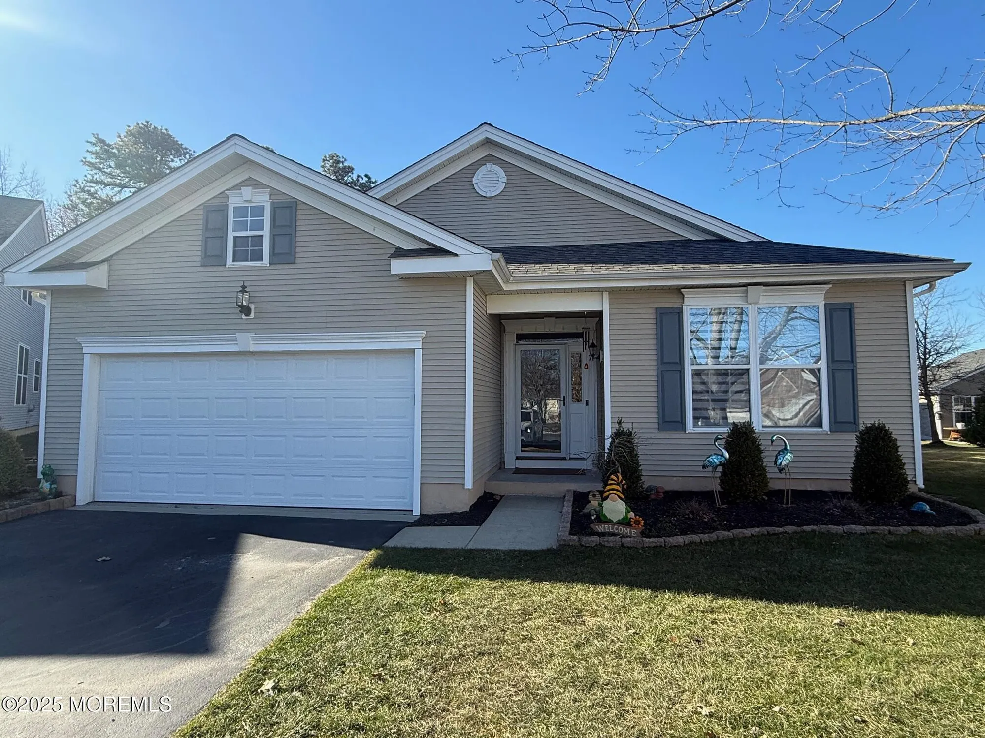 Property Slideshow image 1 of 24 | 7 old mill ct, Barnegat, NJ, 08005