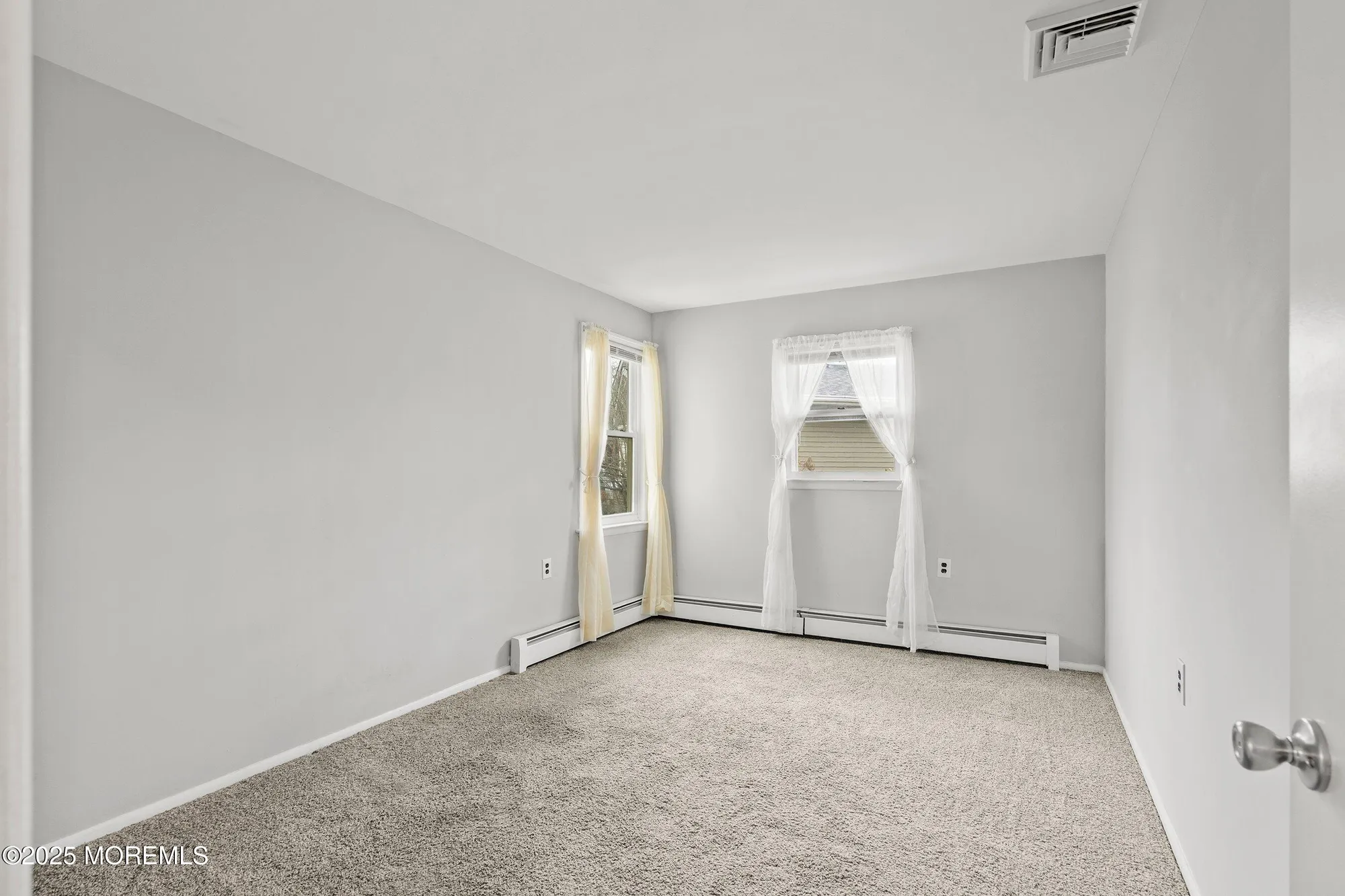 Property Slideshow image 6 of 14 | 33 gardenia way, Toms River, NJ, 08755