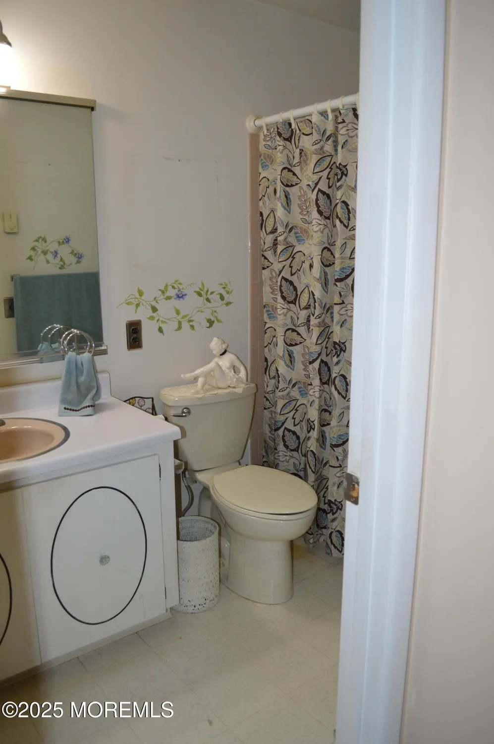 Property Slideshow image 16 of 31 | 107a hudson pkwy, Whiting, NJ, 08759