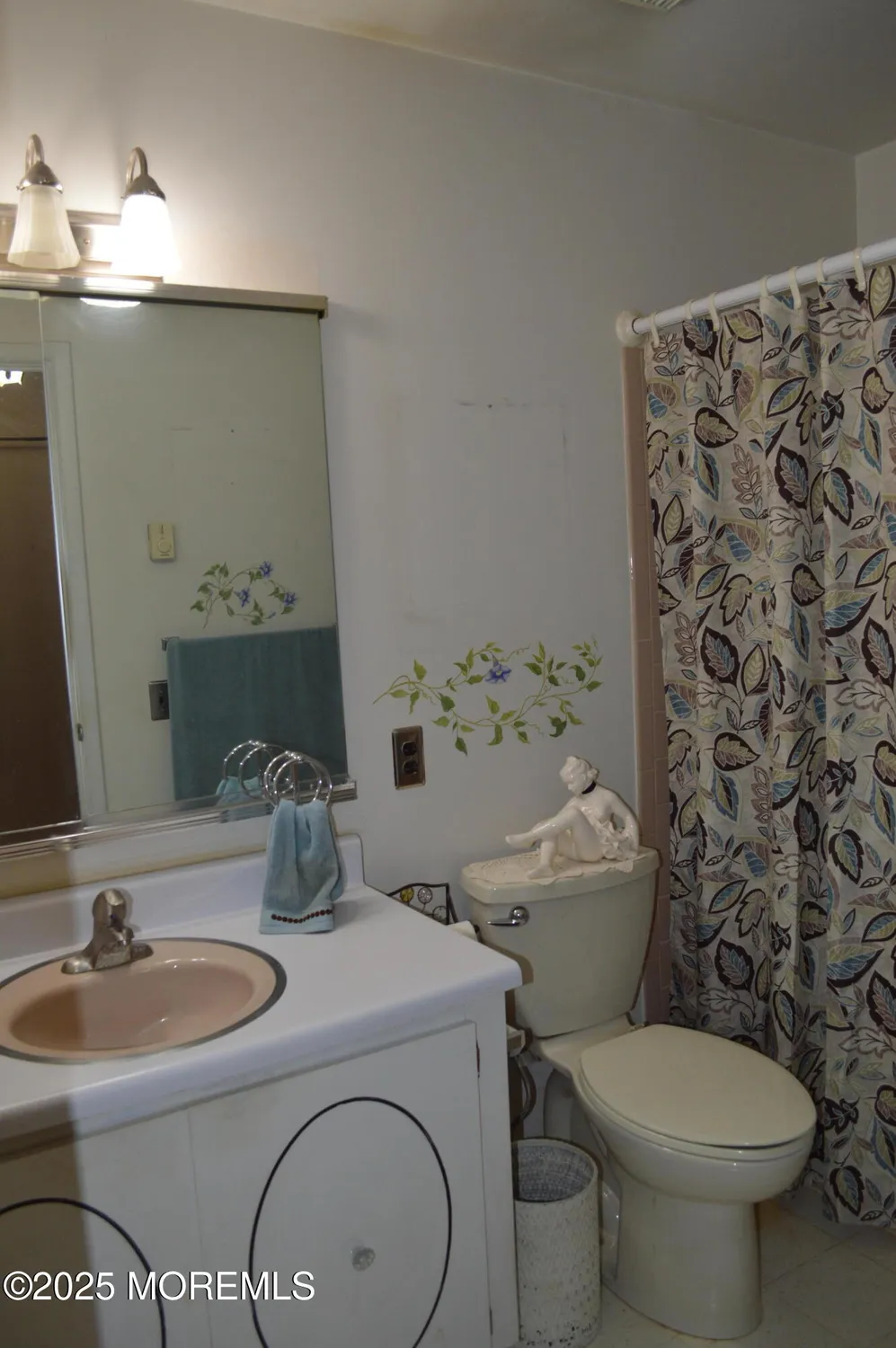 Property Slideshow image 17 of 31 | 107a hudson pkwy, Whiting, NJ, 08759