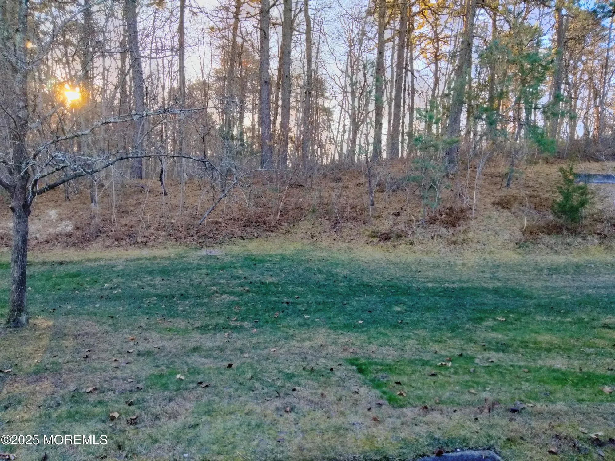 Property Slideshow image 28 of 29 | 1247b thornbury ln, Manchester, NJ, 08759