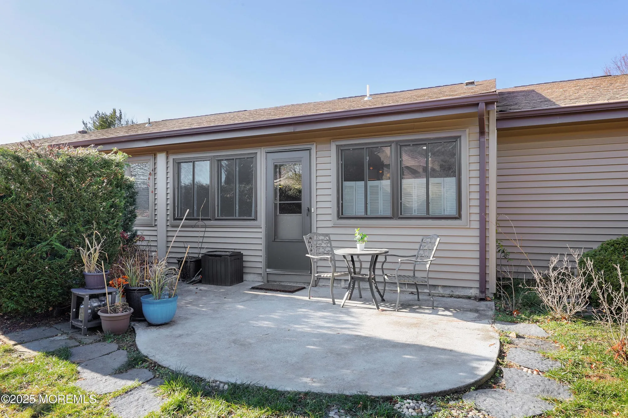 Property Slideshow image 4 of 63 | 16 concord ct, Red Bank, NJ, 07701