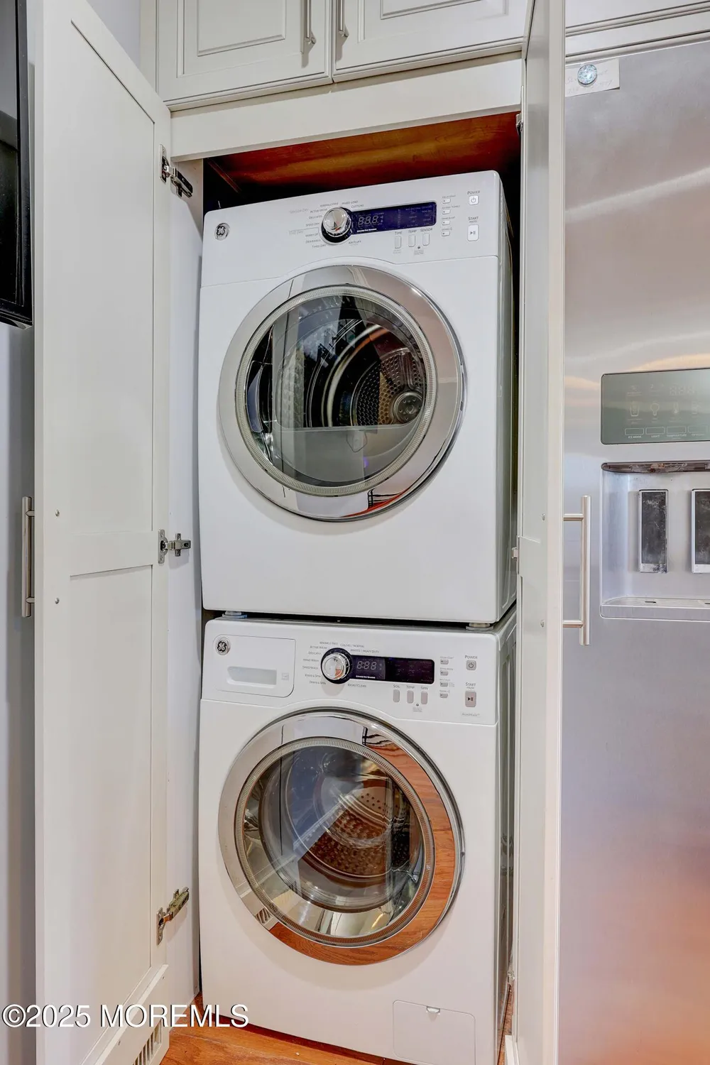 Property Slideshow image 13 of 63 | 16 concord ct, Red Bank, NJ, 07701