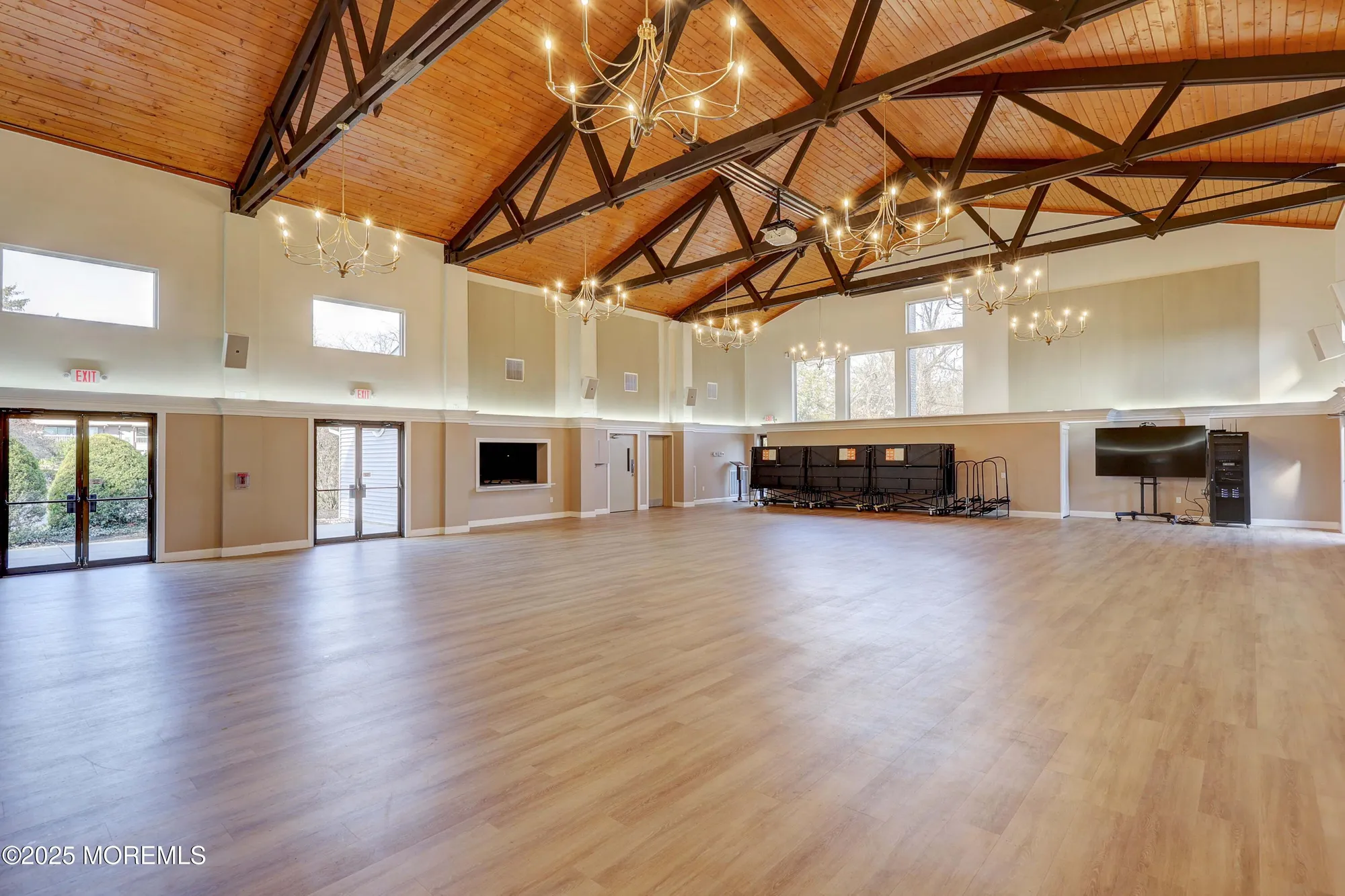 Property Slideshow image 33 of 63 | 16 concord ct, Red Bank, NJ, 07701