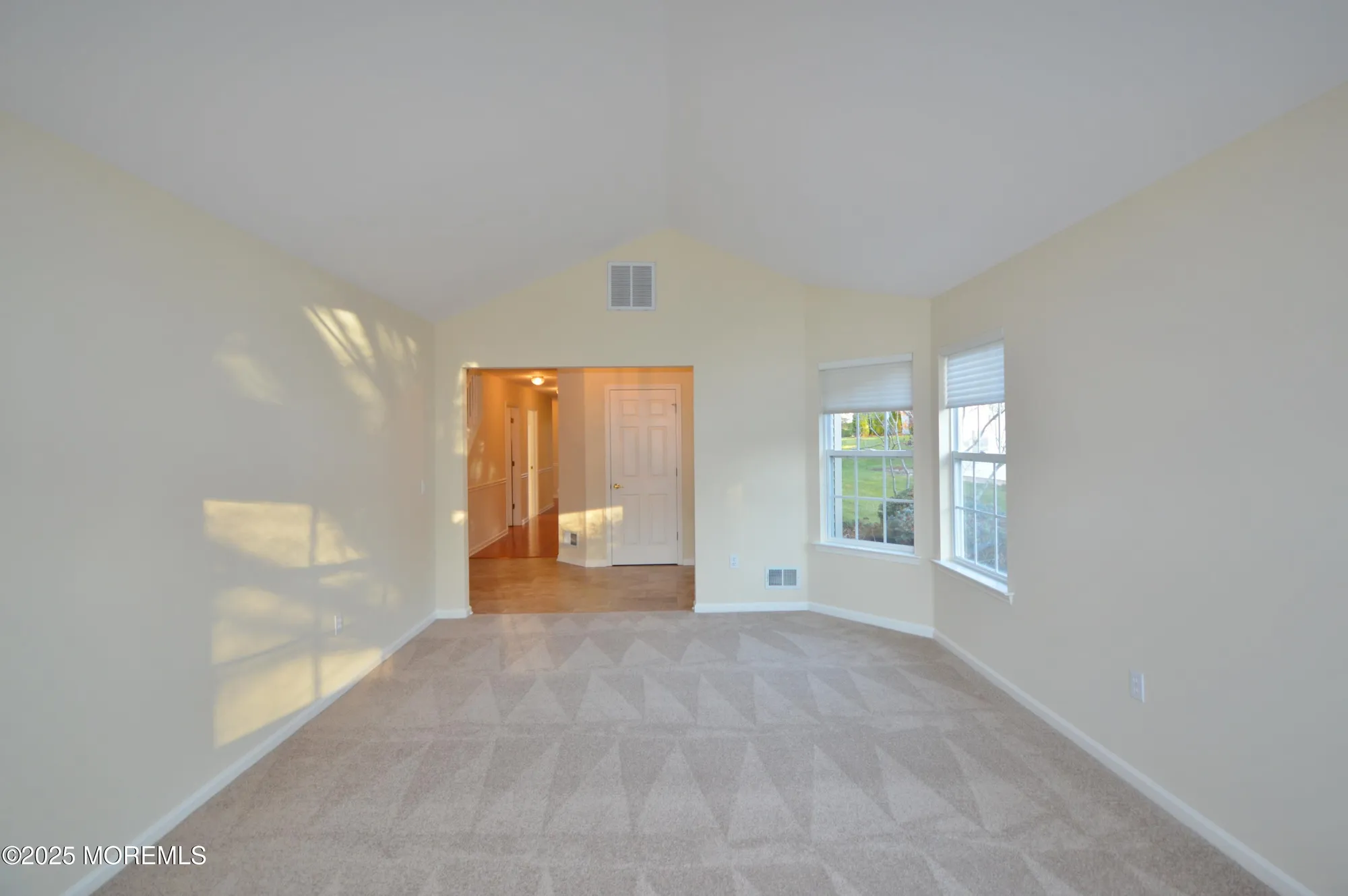 Property Slideshow image 8 of 61 | 2677 meadow lake dr, Toms River, NJ, 08755