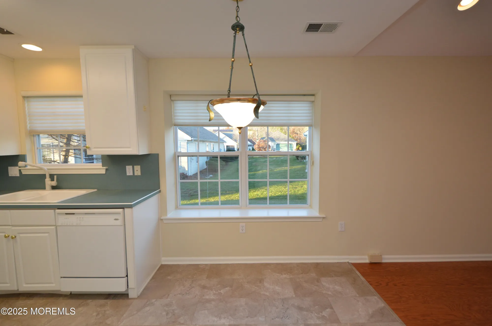 Property Slideshow image 19 of 61 | 2677 meadow lake dr, Toms River, NJ, 08755