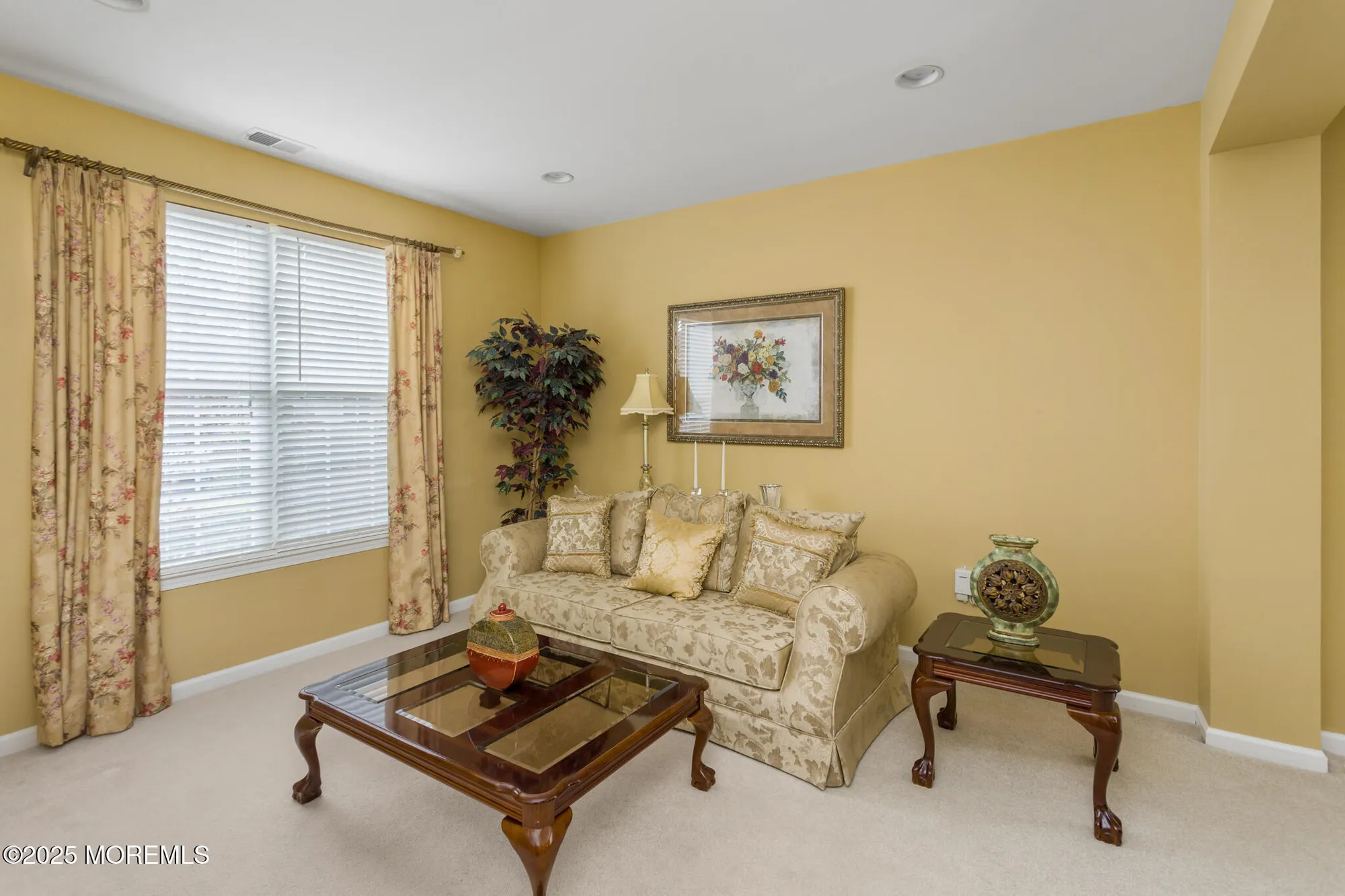 Property Slideshow image 6 of 28 | 4 portchester dr, Jackson, NJ, 08527