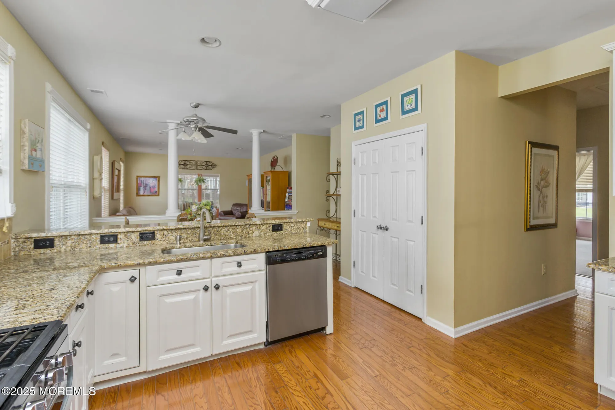 Property Slideshow image 11 of 28 | 4 portchester dr, Jackson, NJ, 08527