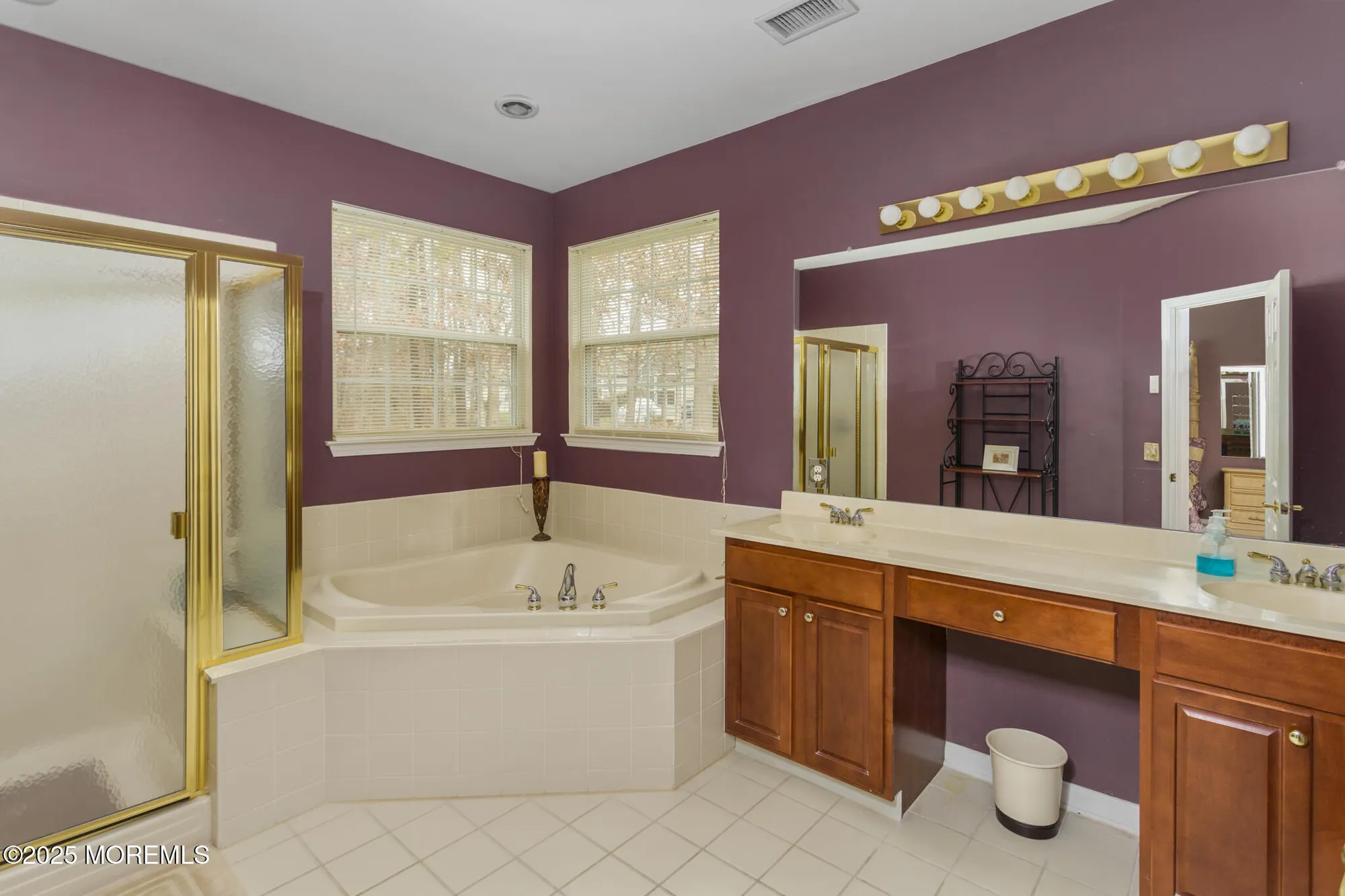 Property Slideshow image 20 of 28 | 4 portchester dr, Jackson, NJ, 08527