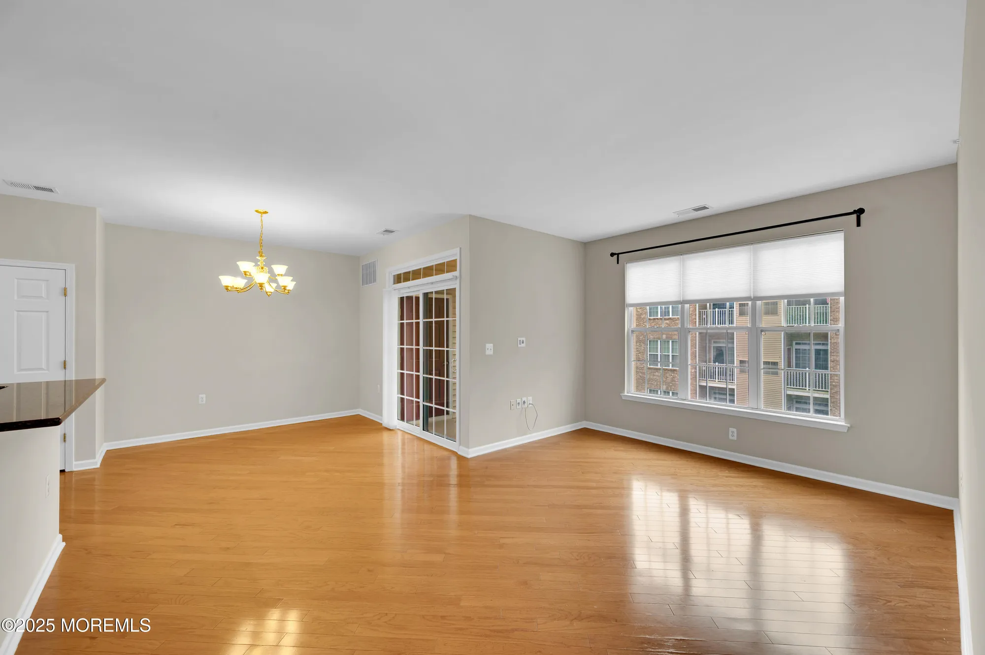 Property Slideshow image 11 of 48 | 632 sophee ln, Lakewood, NJ, 08701