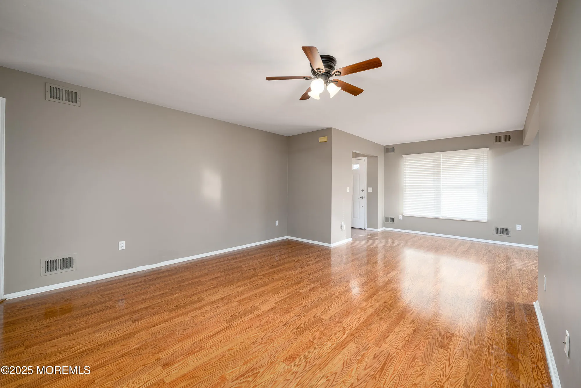 Property Slideshow image 13 of 36 | 233 cloverdale dr, Lakewood, NJ, 08701