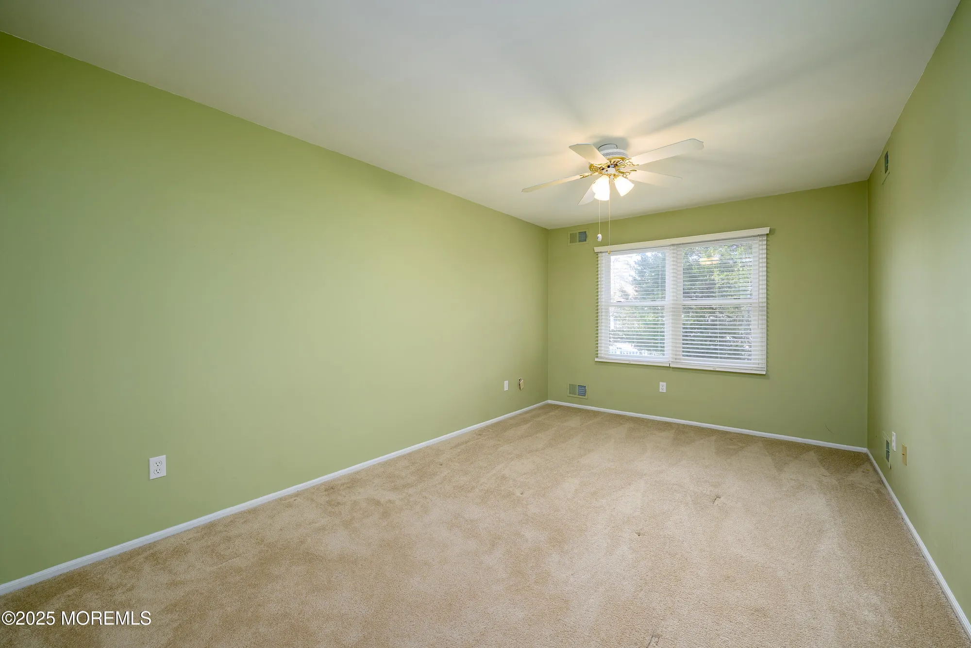 Property Slideshow image 25 of 36 | 233 cloverdale dr, Lakewood, NJ, 08701