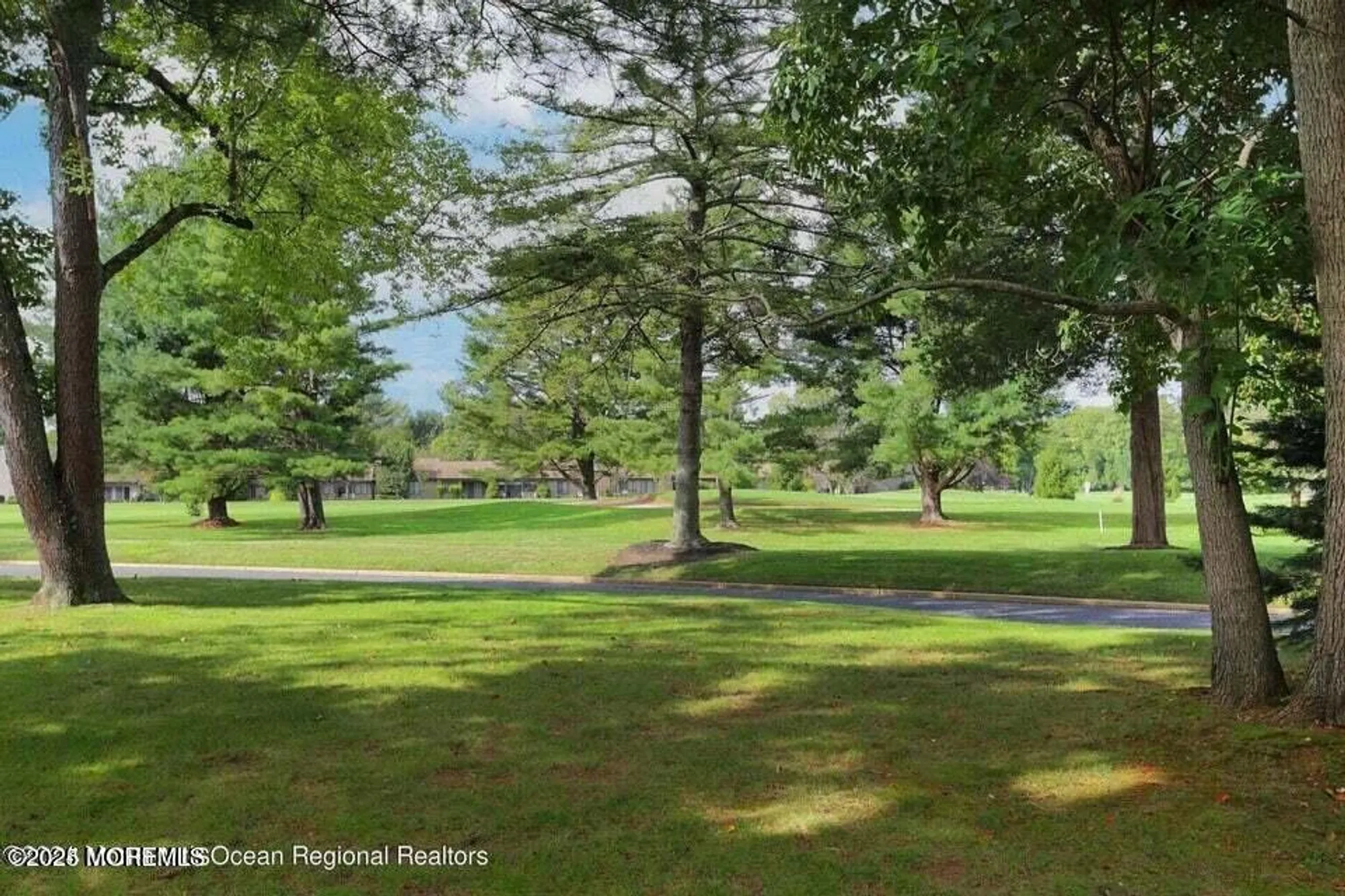 Property Slideshow image 48 of 63 | 16 concord ct, Red Bank, NJ, 07701