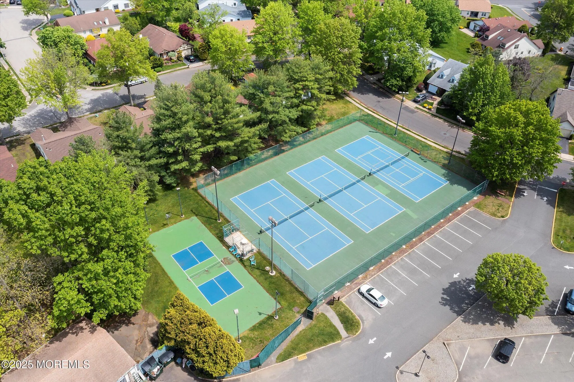 Property Slideshow image 24 of 42 | 40 caldwell ter, Marlboro, NJ, 07746