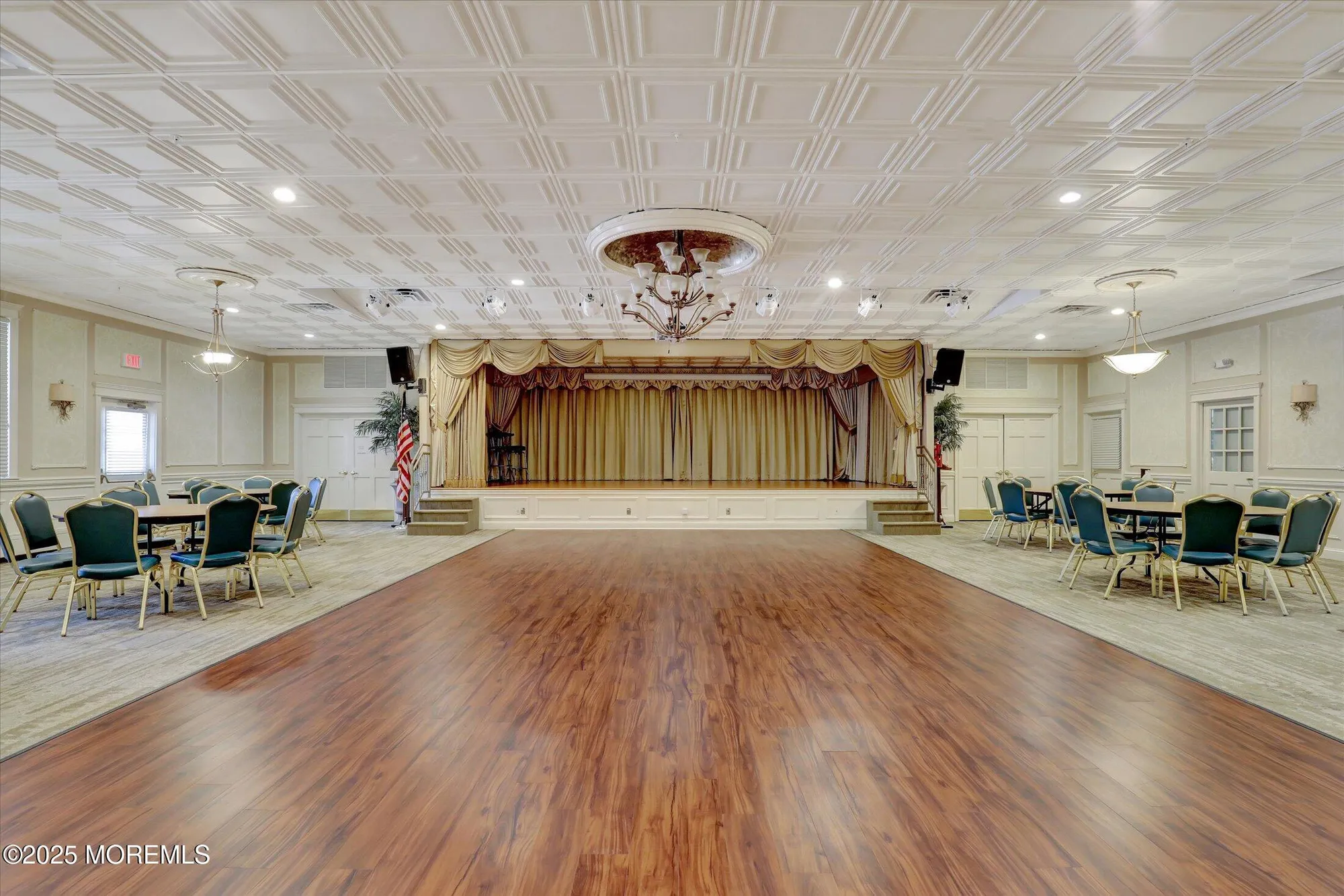 Property Slideshow image 36 of 42 | 40 caldwell ter, Marlboro, NJ, 07746