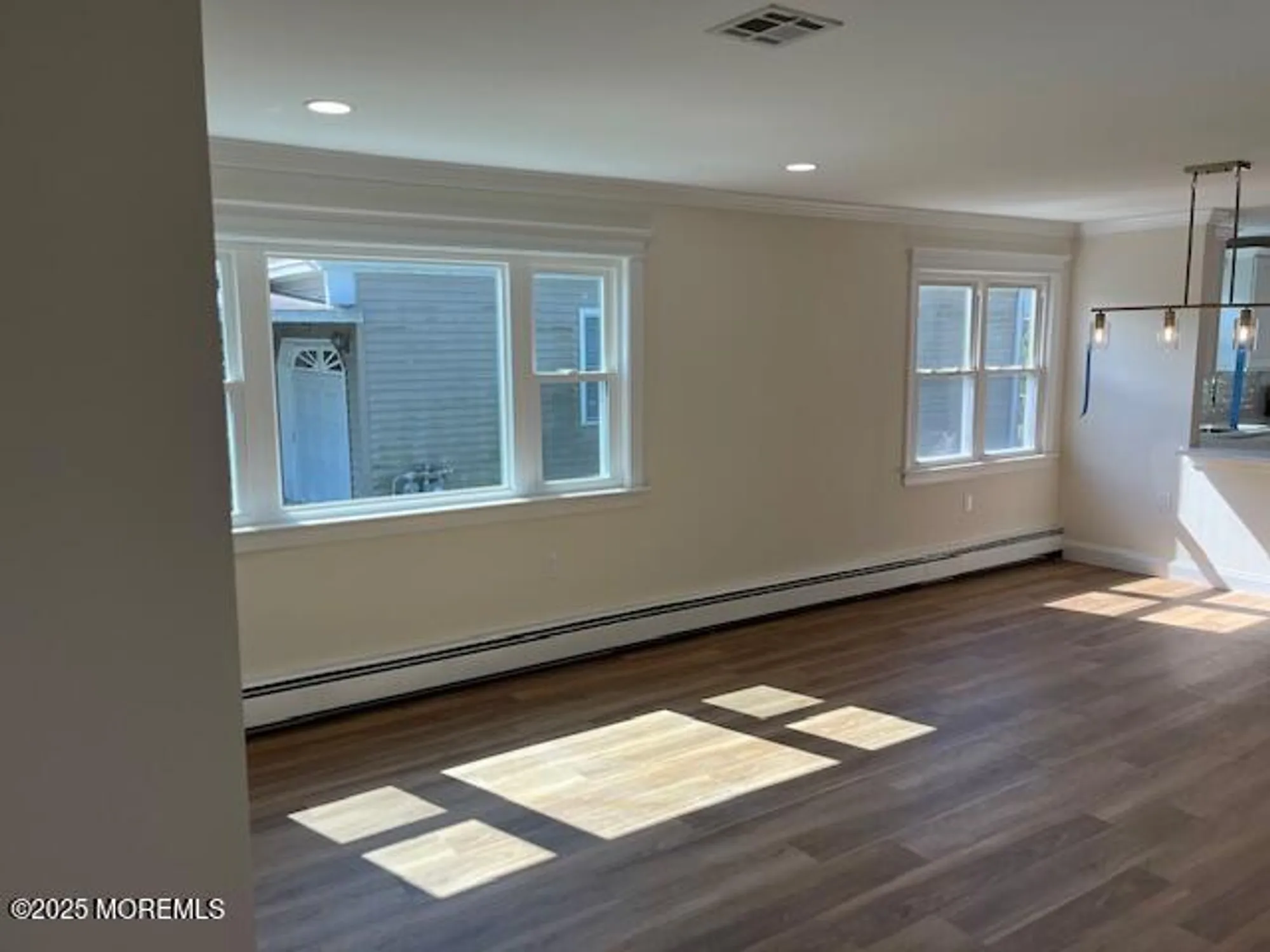 Property Slideshow image 3 of 15 | 208 bonaire dr, Toms River, NJ, 08757