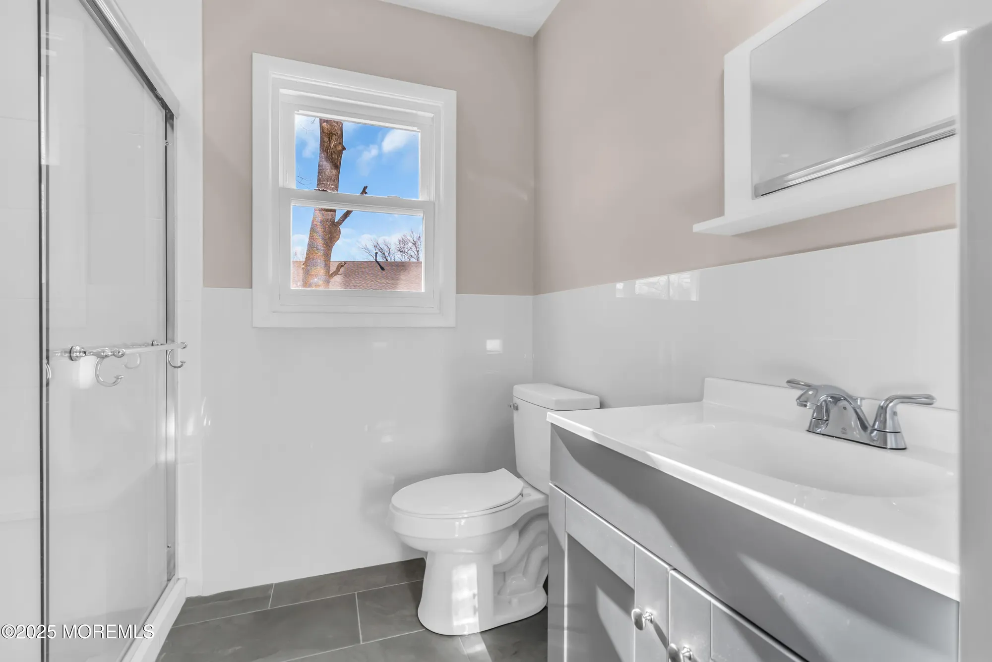 Property Slideshow image 19 of 25 | 89 brakenbury dr, Toms River, NJ, 08757