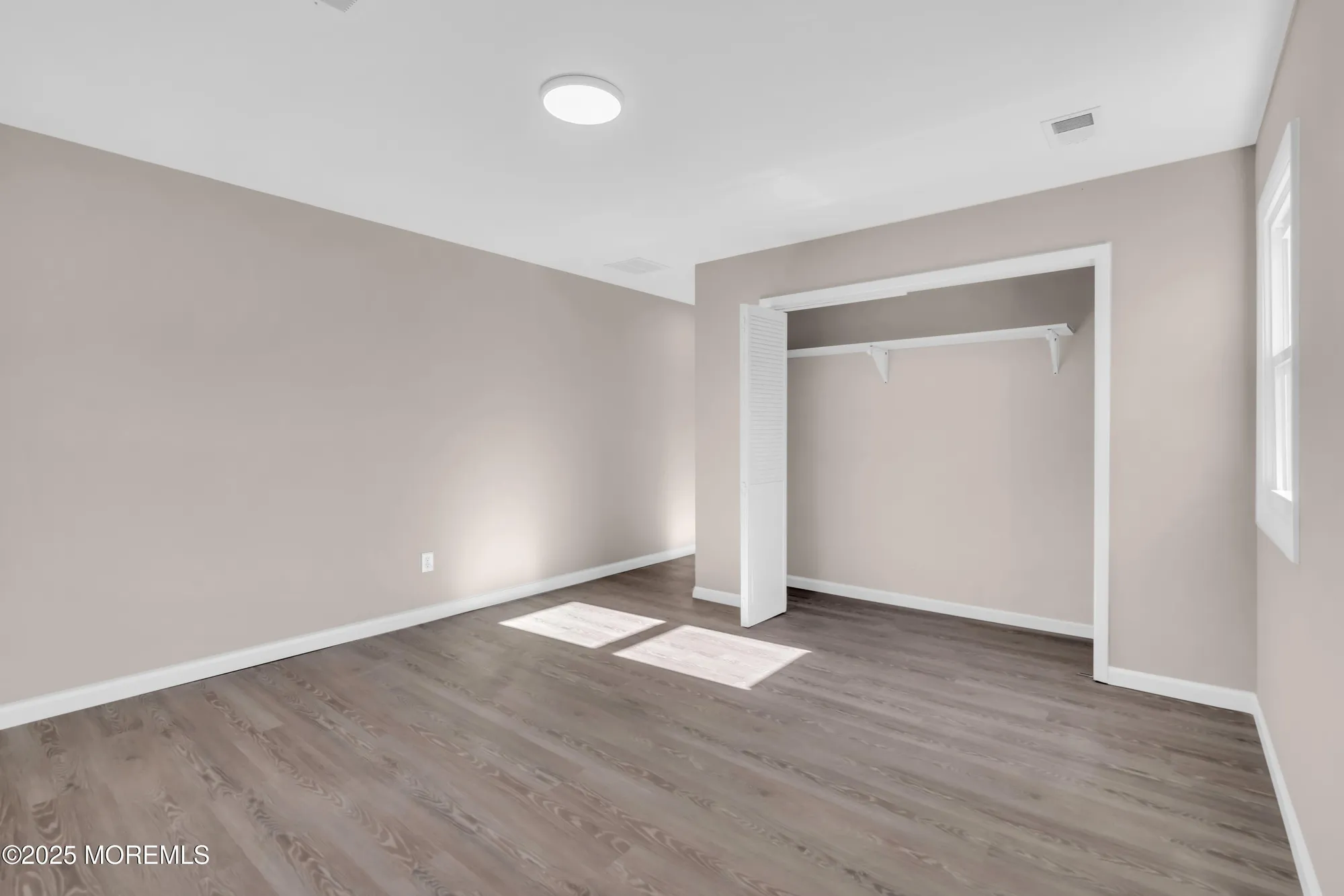 Property Slideshow image 20 of 25 | 89 brakenbury dr, Toms River, NJ, 08757