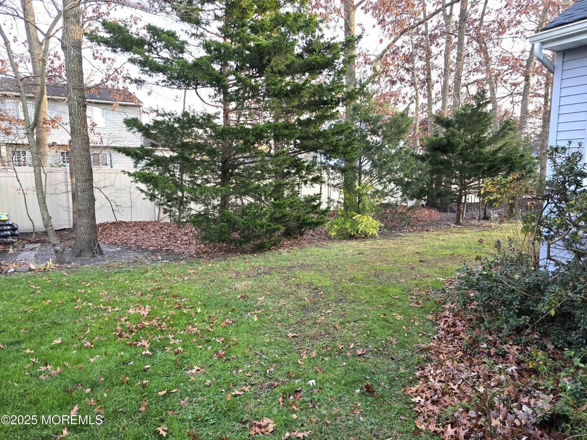 Property Slideshow image 4 of 19 | 91 robin ln, Barnegat, NJ, 08005