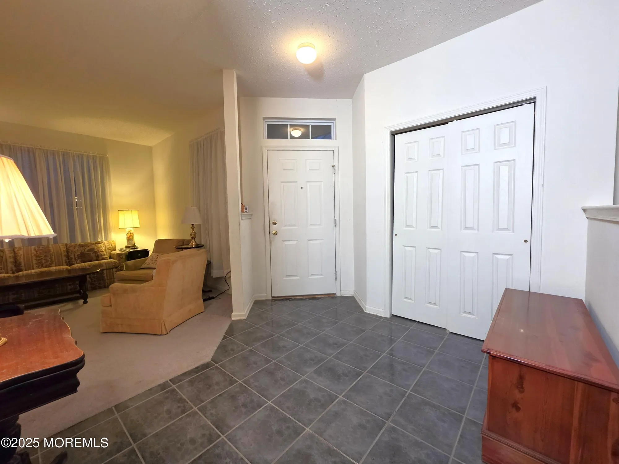 Property Slideshow image 5 of 19 | 91 robin ln, Barnegat, NJ, 08005