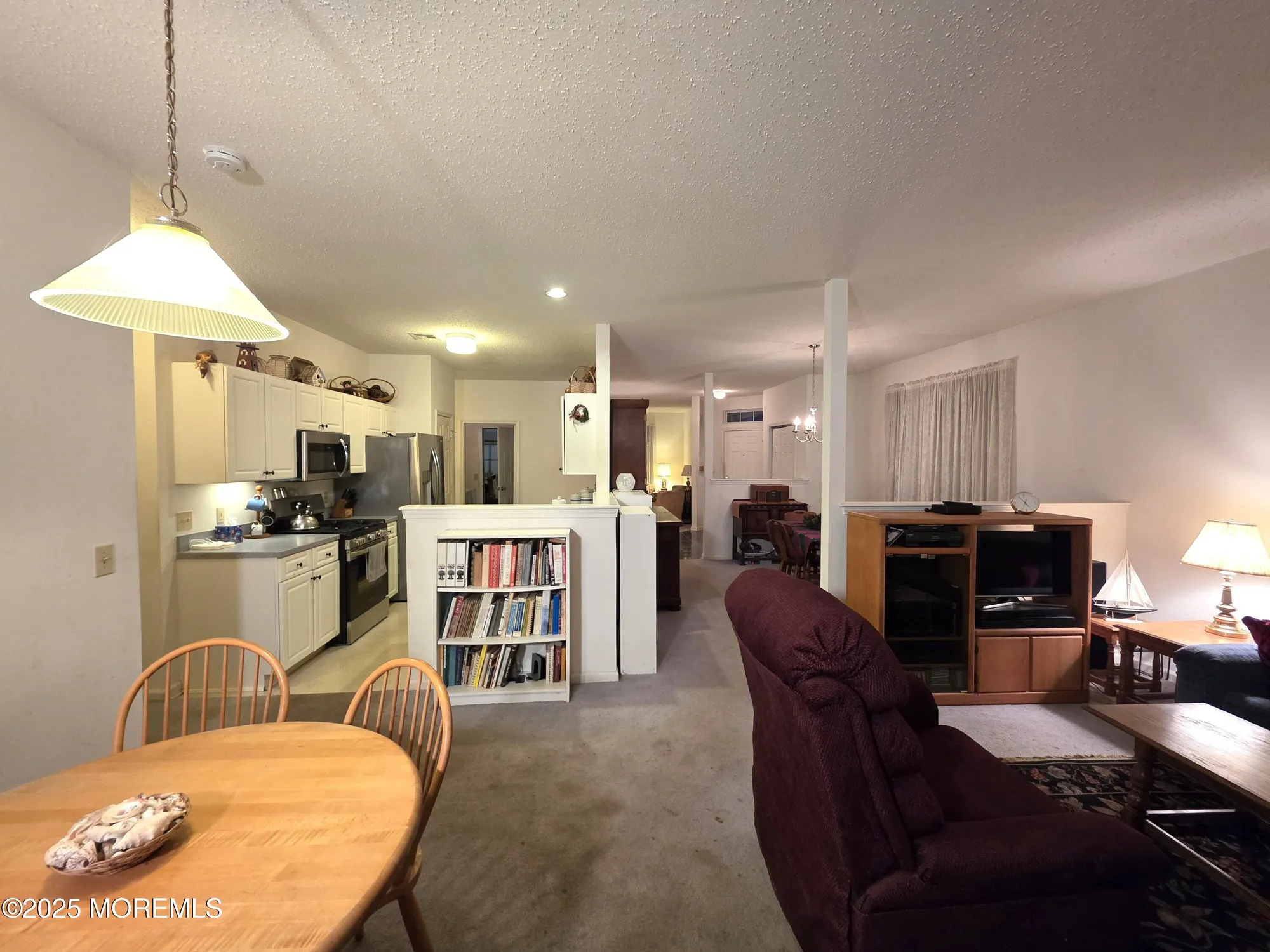 Property Slideshow image 11 of 19 | 91 robin ln, Barnegat, NJ, 08005