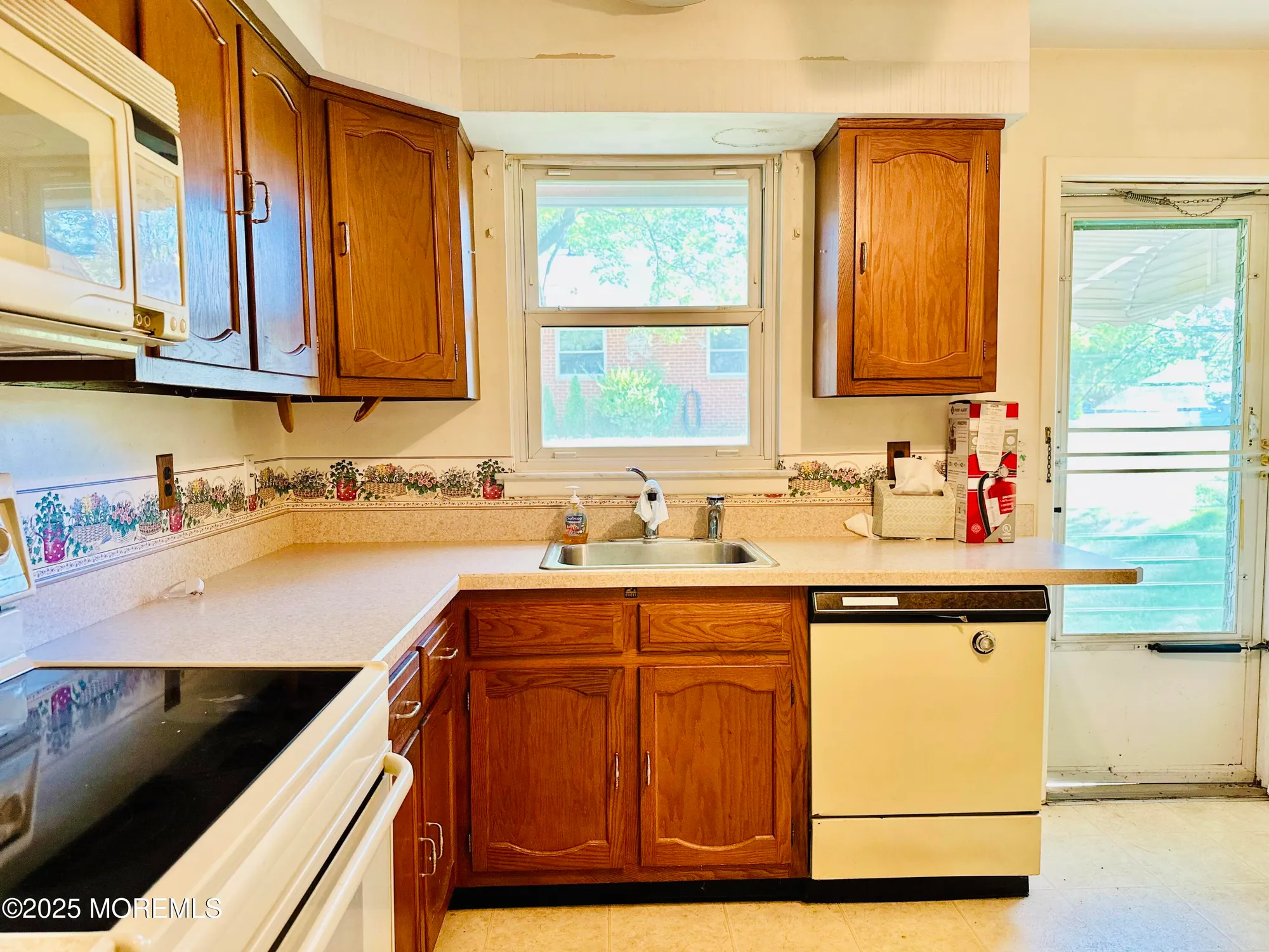 Property Slideshow image 12 of 31 | 26b moccasin dr b, Whiting, NJ, 08759