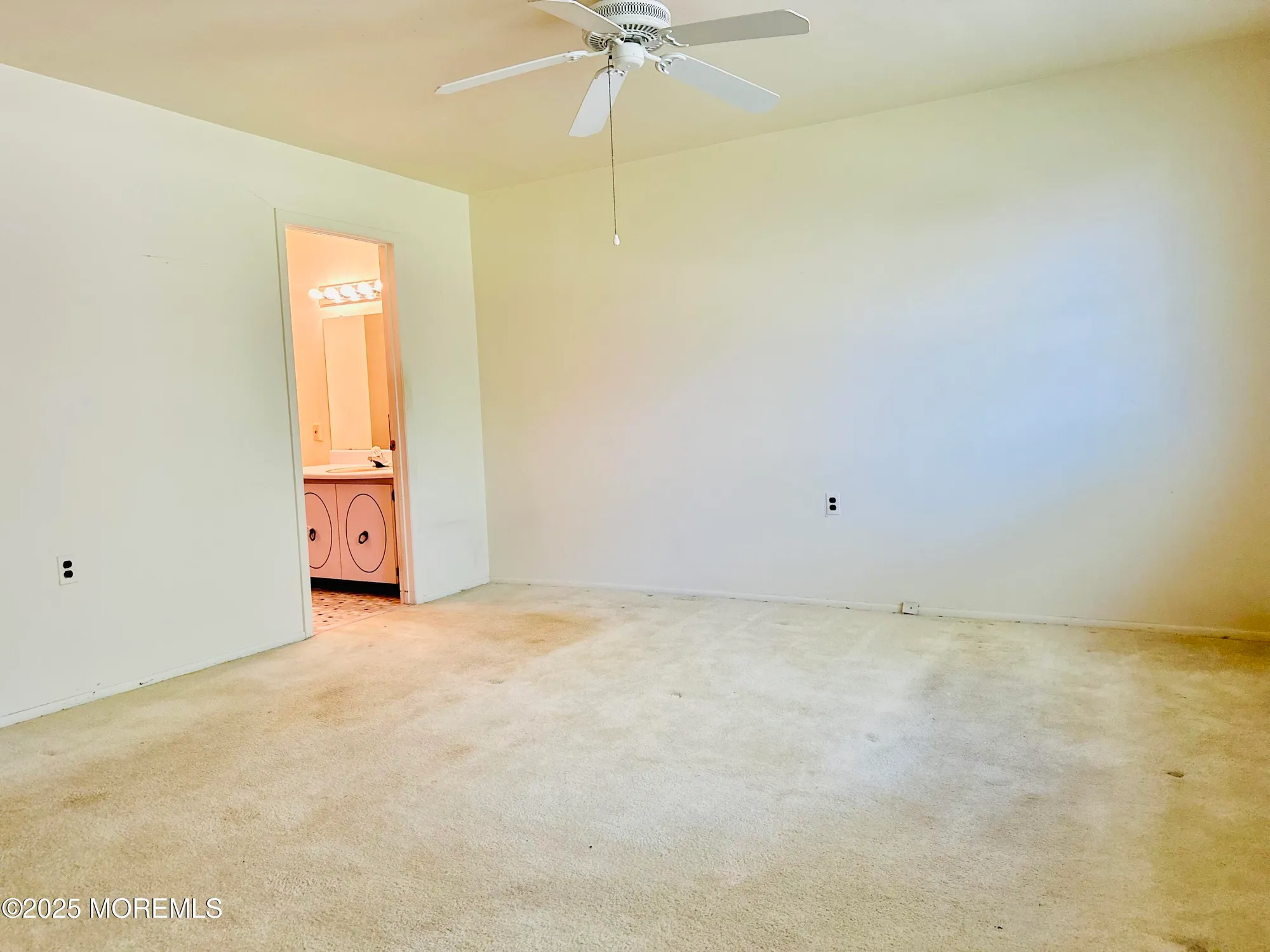 Property Slideshow image 19 of 31 | 26b moccasin dr b, Whiting, NJ, 08759