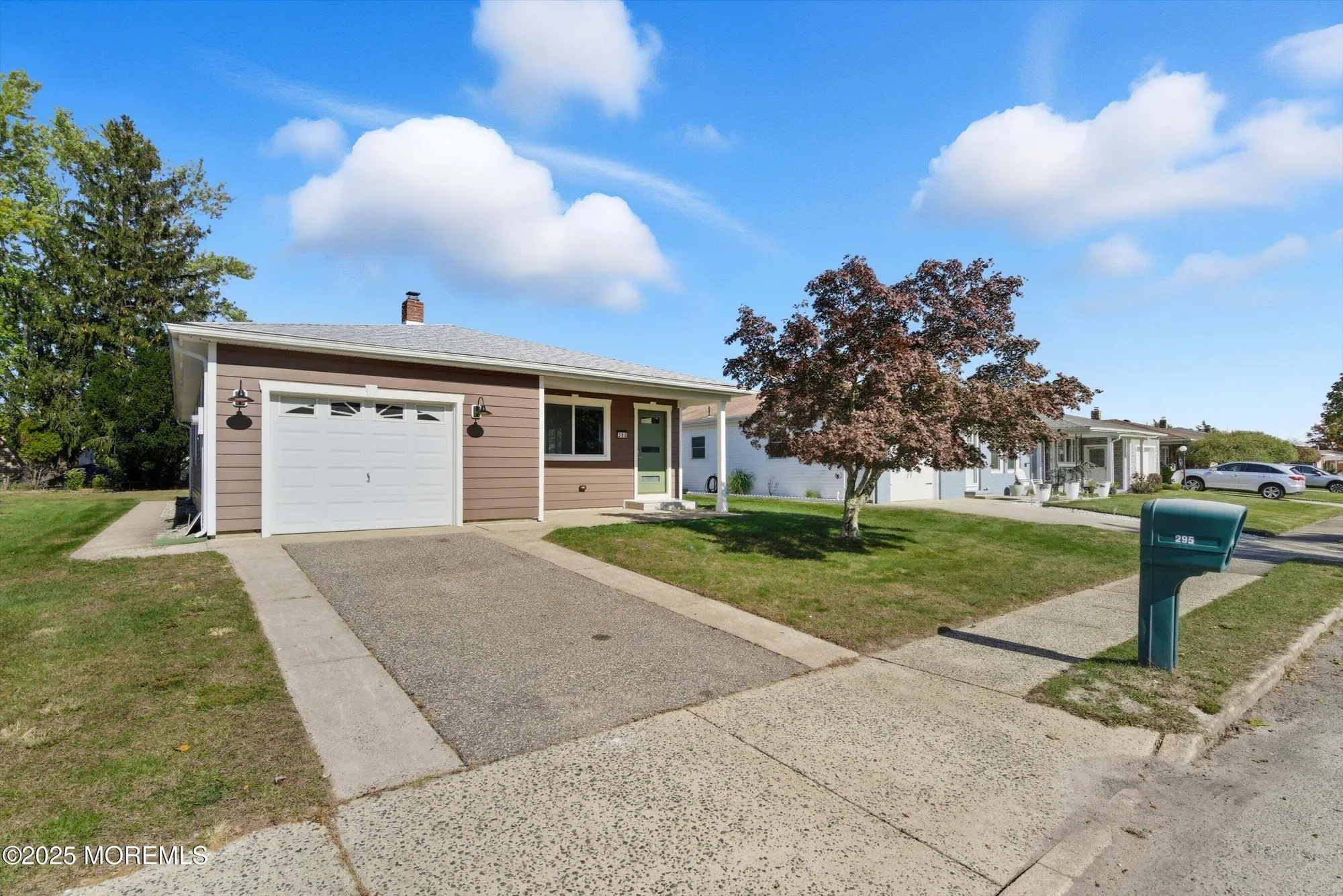 Property Slideshow image 4 of 44 | 295 port royal dr, Toms River, NJ, 08757