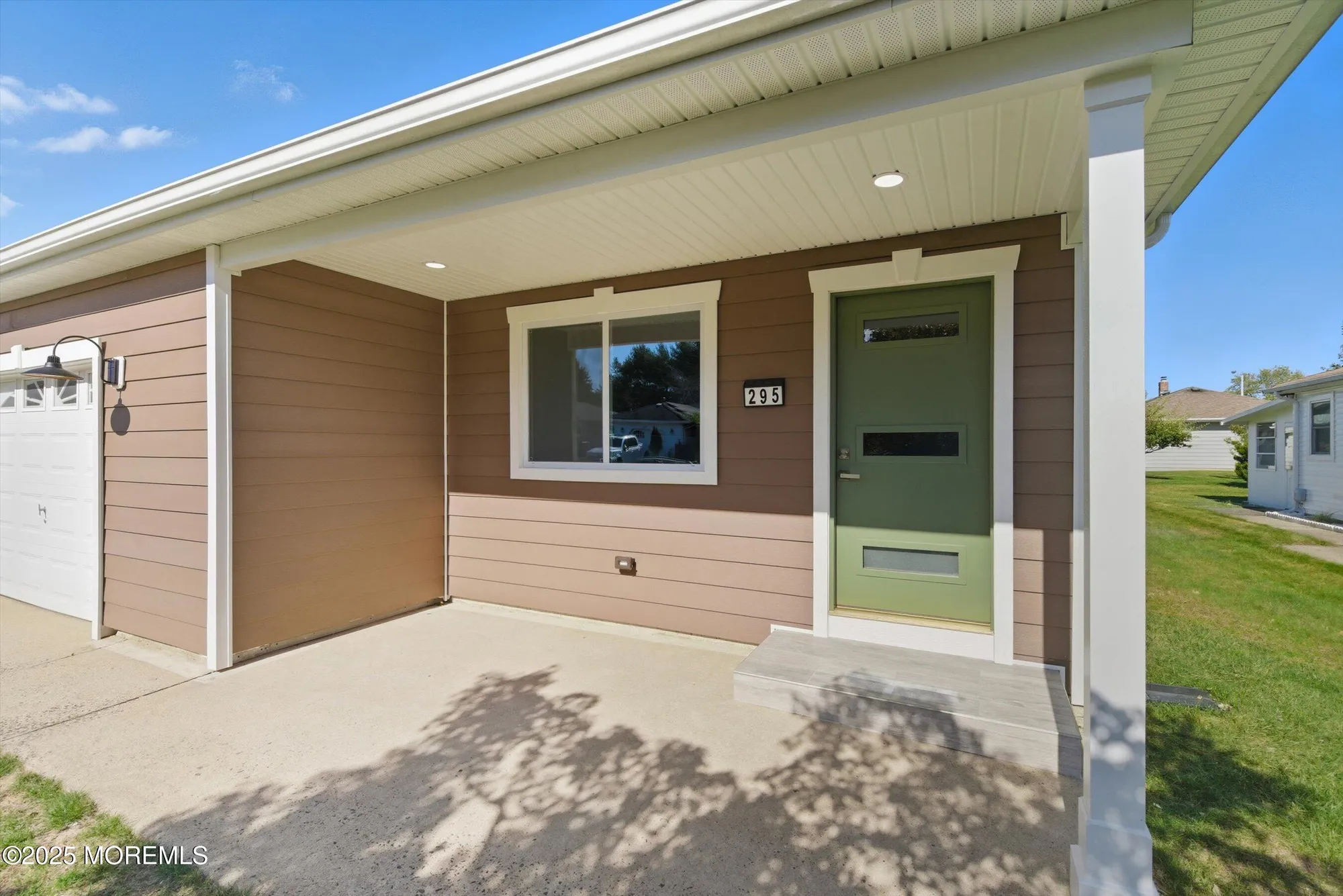 Property Slideshow image 2 of 44 | 295 port royal dr, Toms River, NJ, 08757