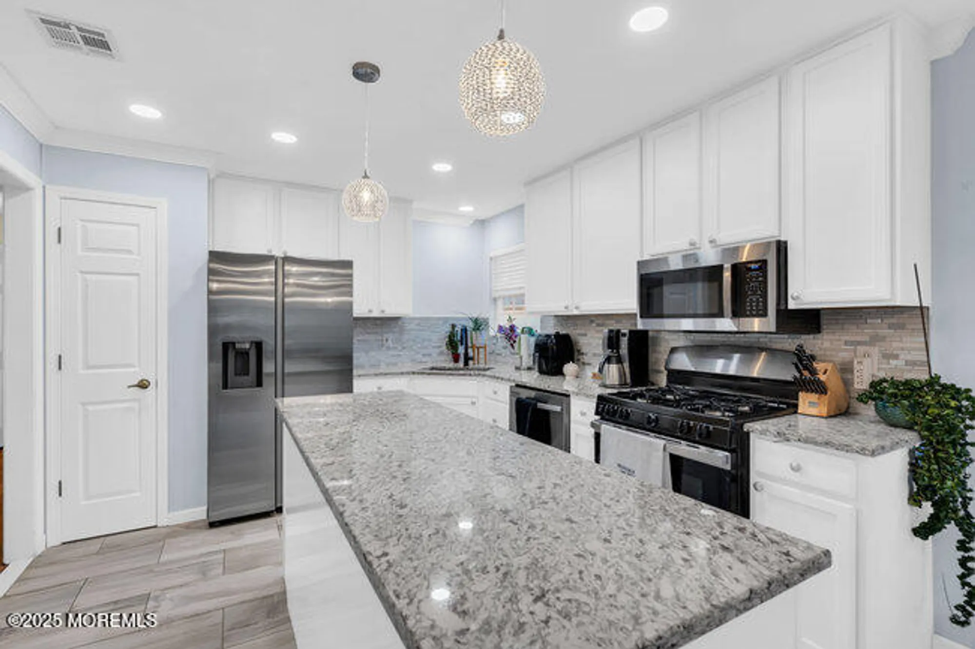 Property Slideshow image 15 of 46 | 2453 crisfield st, Toms River, NJ, 08755