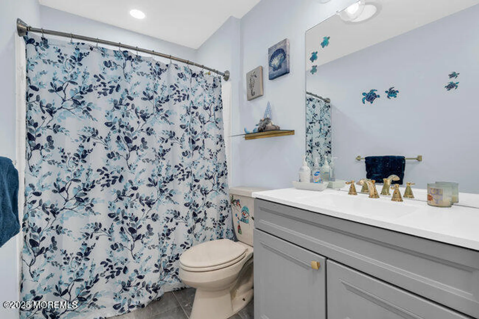 Property Slideshow image 19 of 46 | 2453 crisfield st, Toms River, NJ, 08755