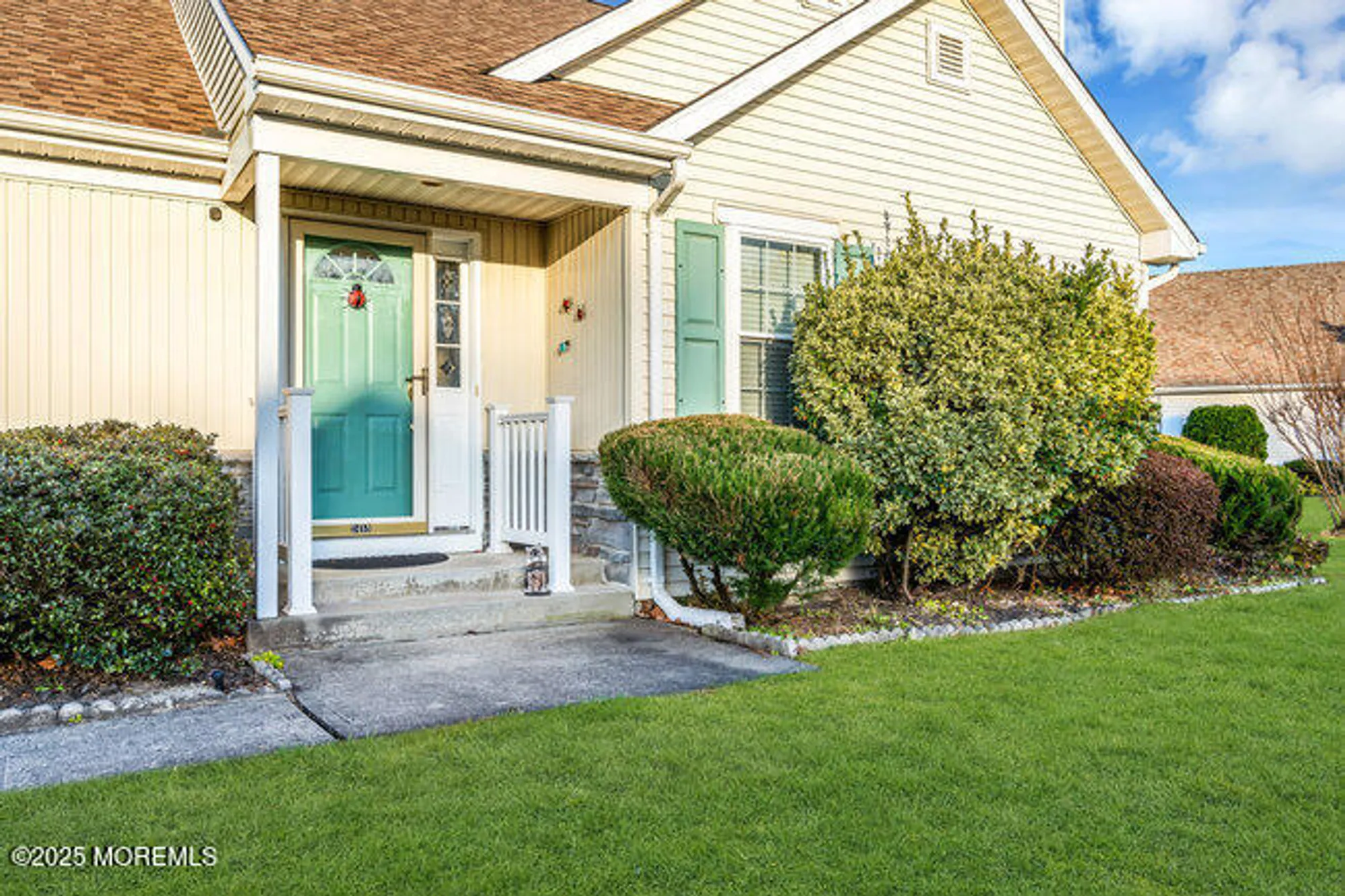 Property Slideshow image 6 of 46 | 2453 crisfield st, Toms River, NJ, 08755