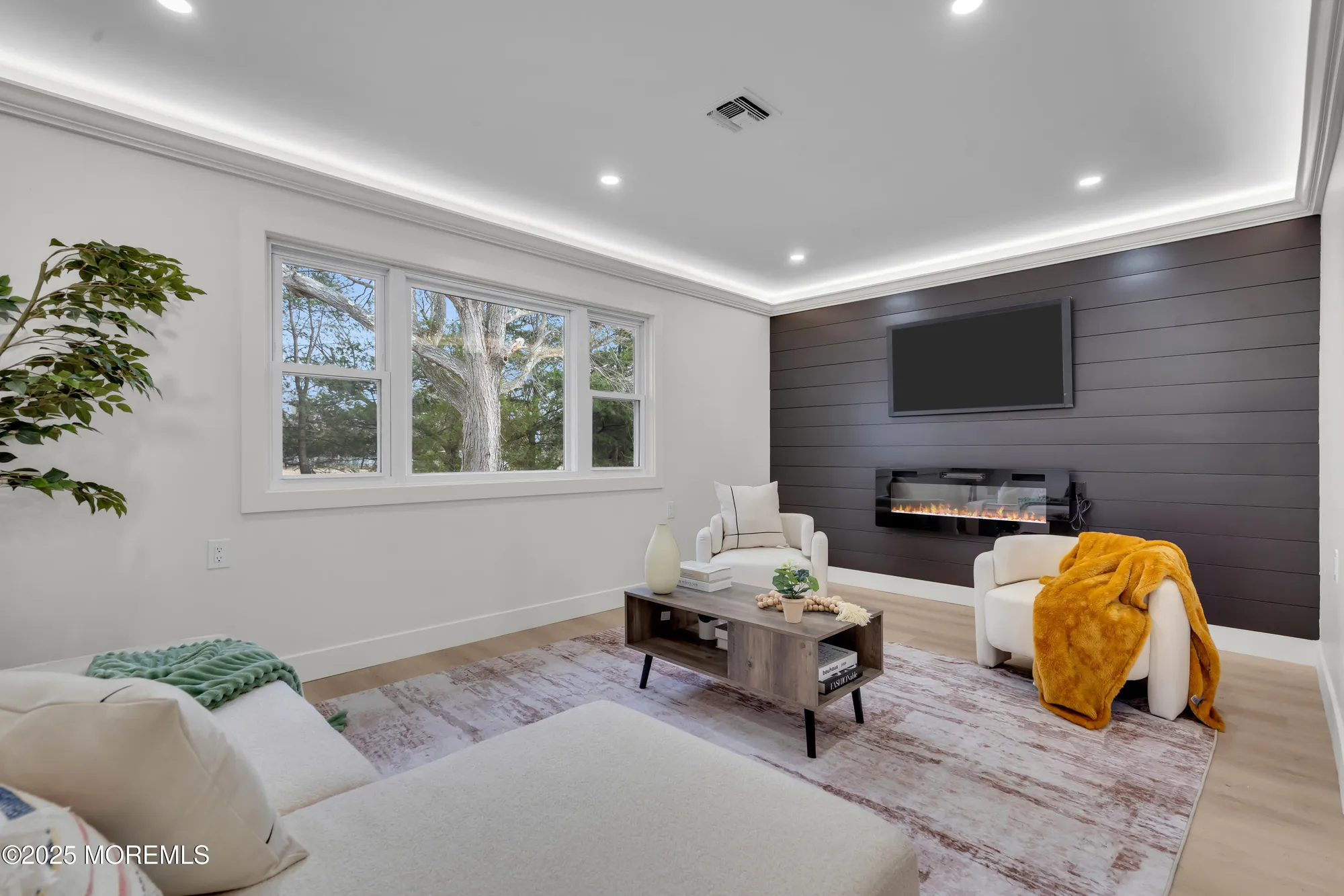 Property Slideshow image 11 of 60 | 8 kinsale st, Toms River, NJ, 08757