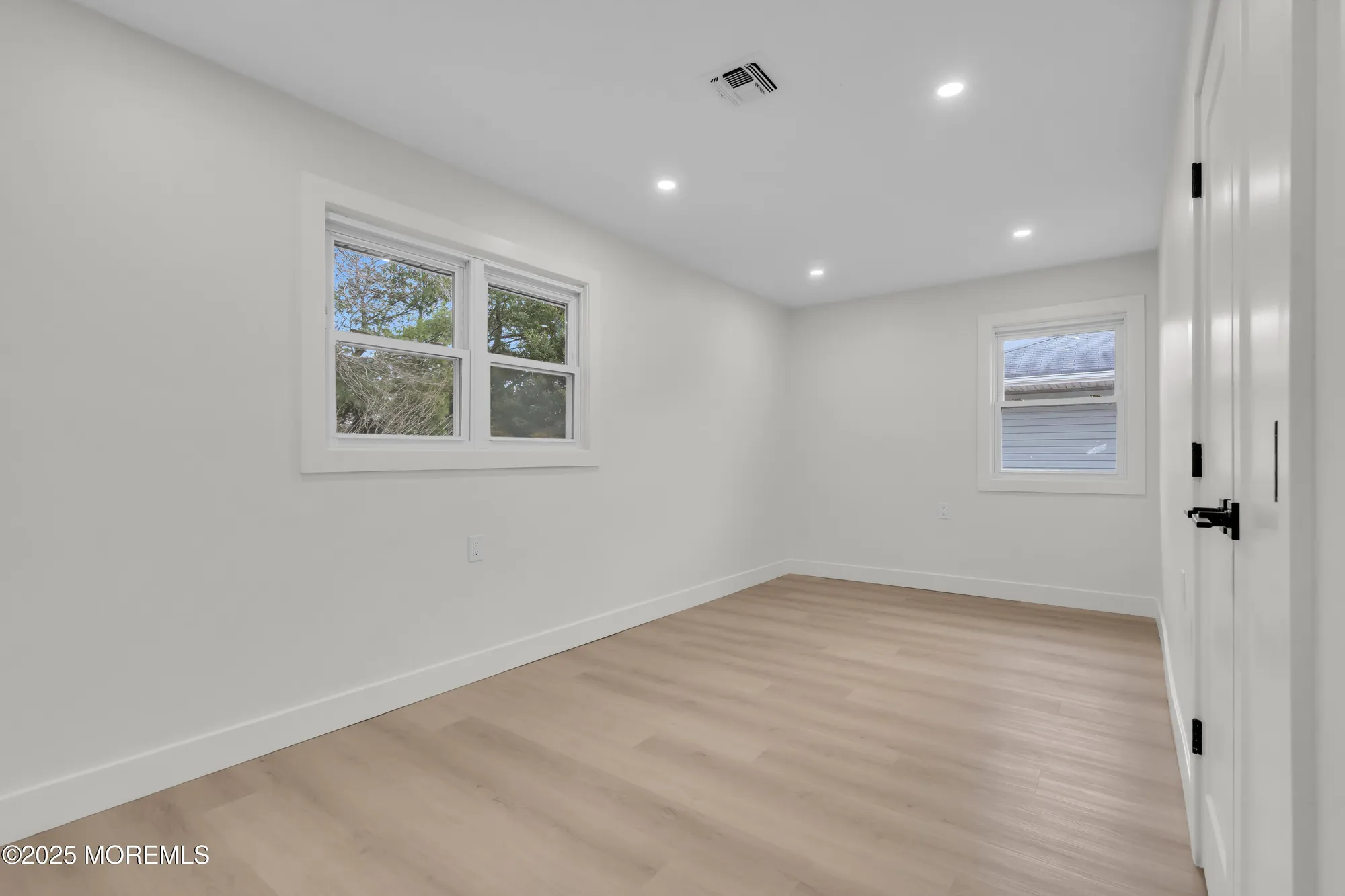 Property Slideshow image 37 of 60 | 8 kinsale st, Toms River, NJ, 08757