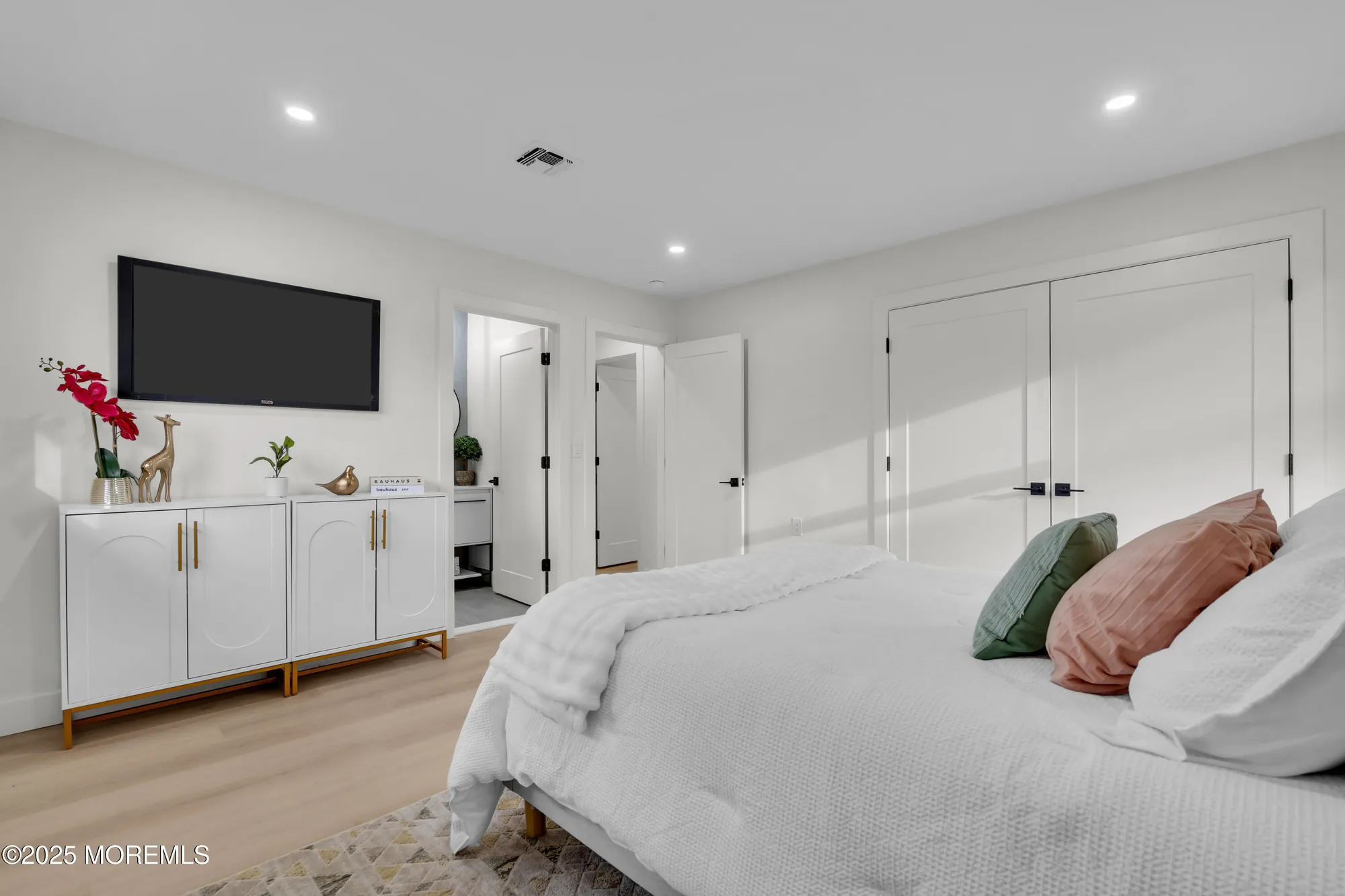 Property Slideshow image 41 of 60 | 8 kinsale st, Toms River, NJ, 08757