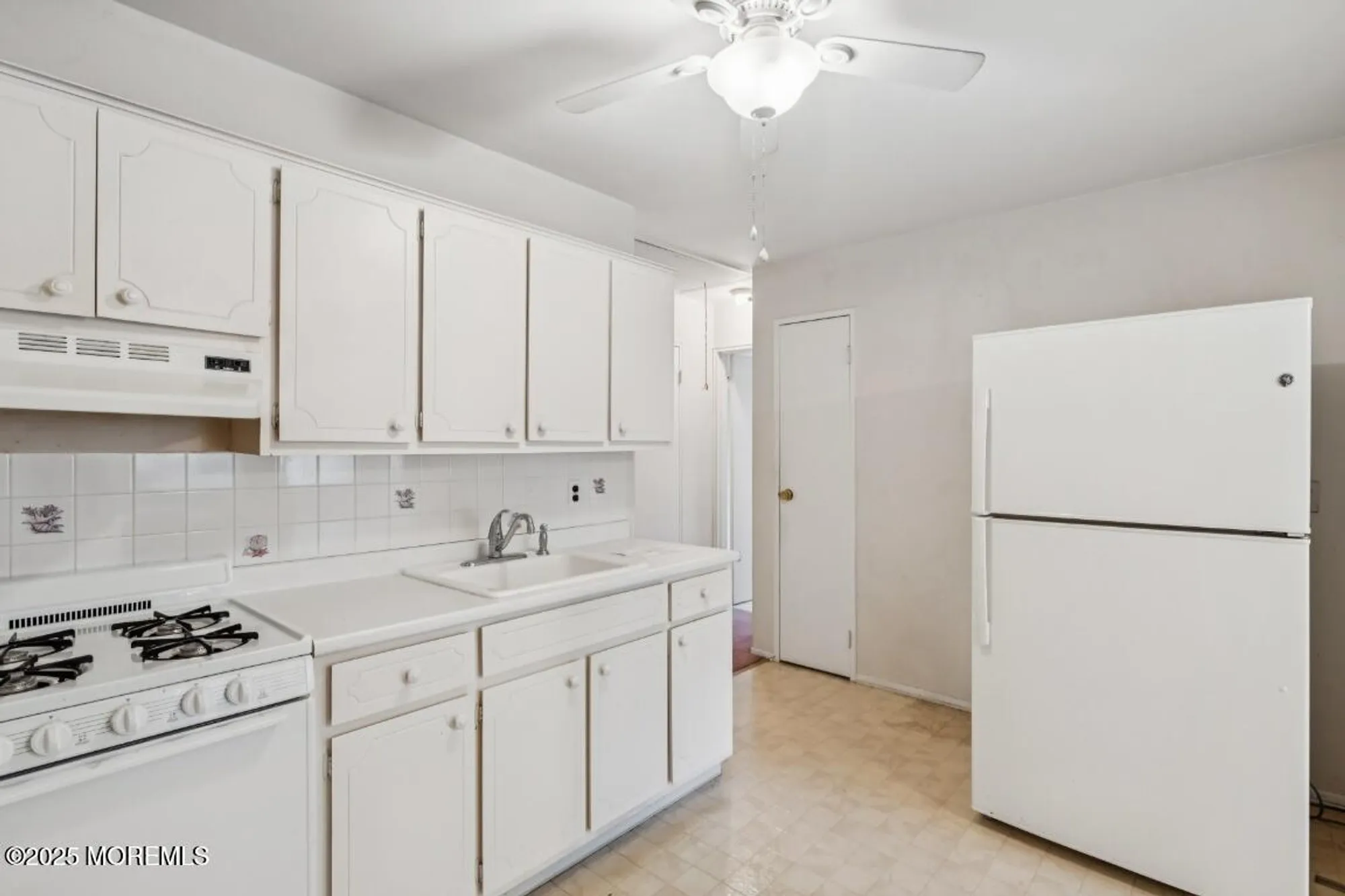 Property Slideshow image 8 of 11 | 5 blue jay st a, Manchester, NJ, 08759