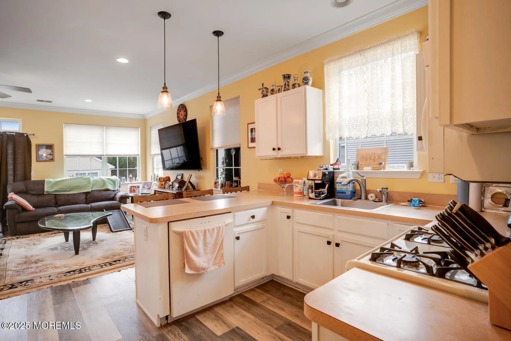 Property Slideshow image 16 of 25 | 5 daisy ln, Little Egg Harbor, NJ, 08087