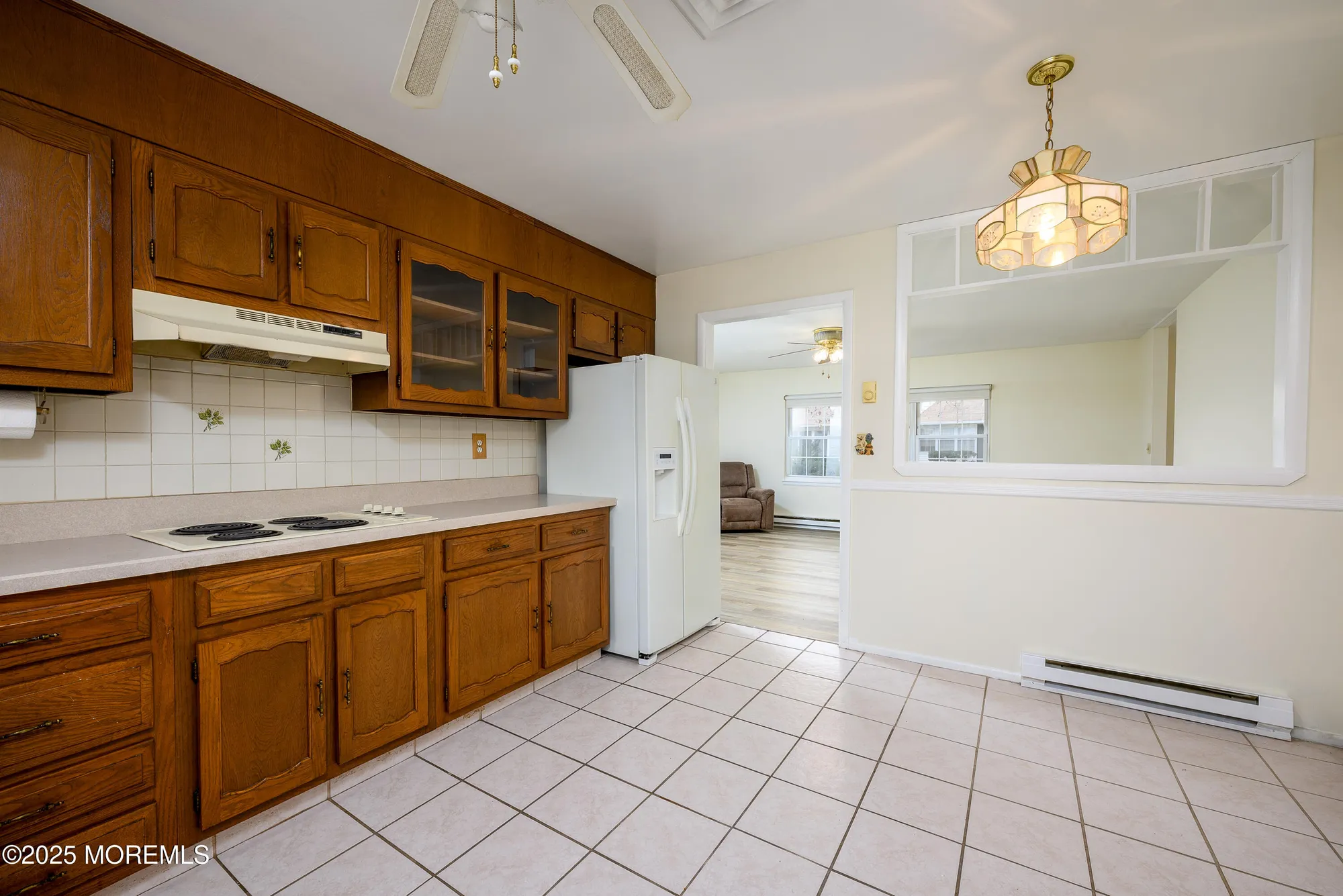 Property Slideshow image 8 of 24 | 933b thornhill ct, Lakewood, NJ, 08701