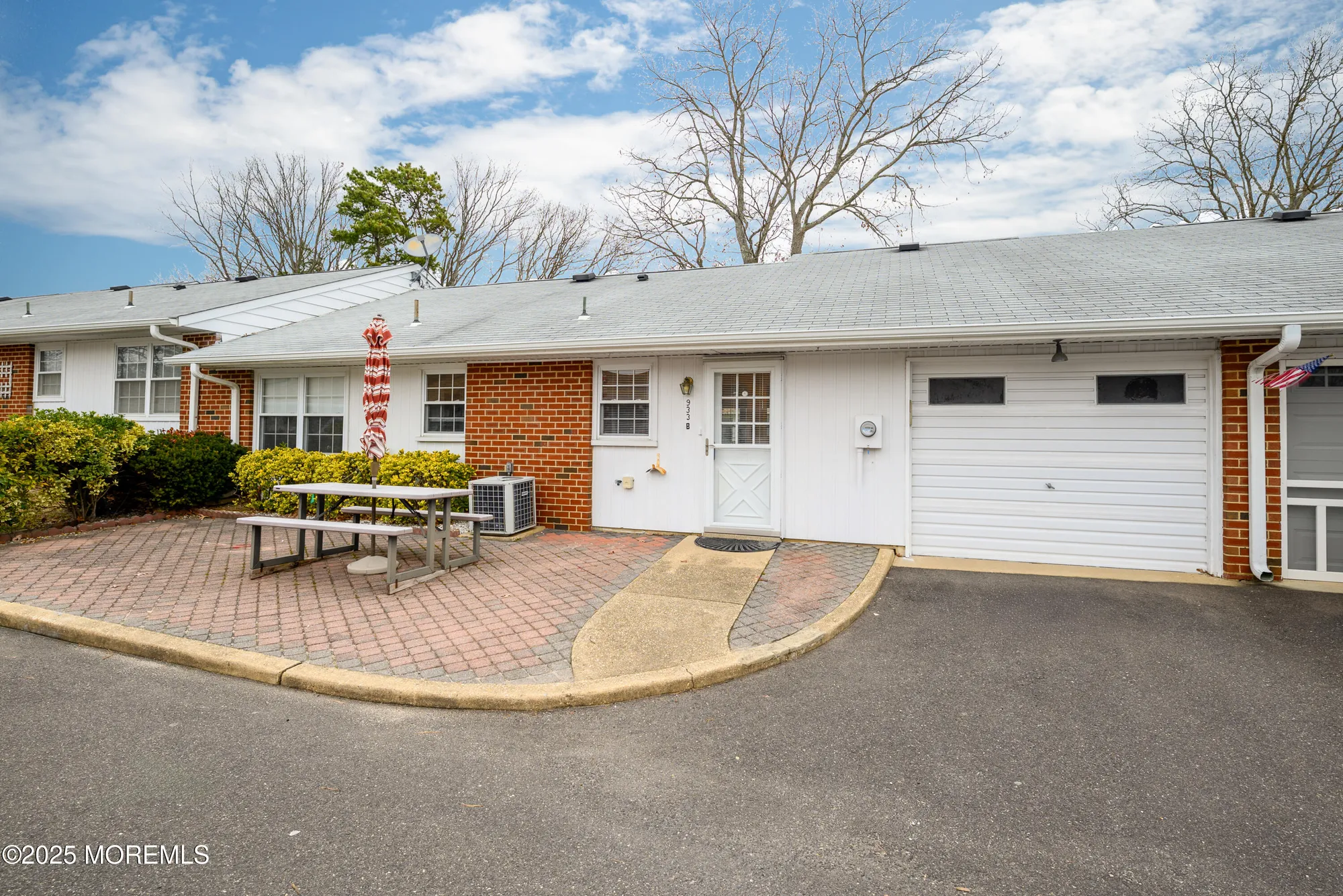 Property Slideshow image 23 of 24 | 933b thornhill ct, Lakewood, NJ, 08701