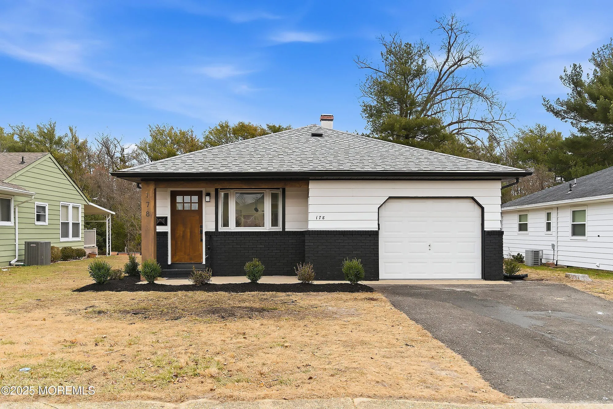 Property Slideshow image 3 of 56 | 178 charlotteville dr, Toms River, NJ, 08757