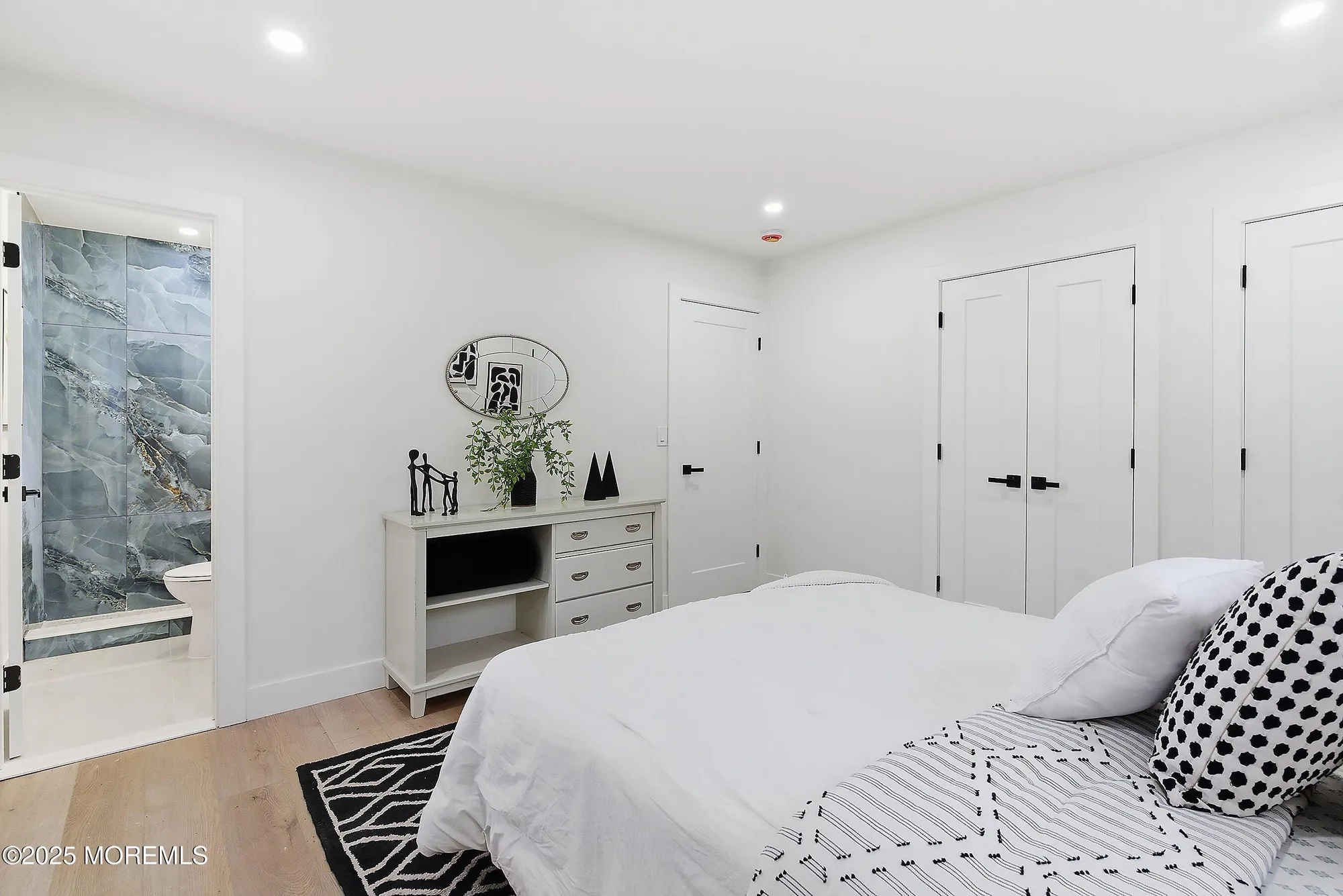 Property Slideshow image 25 of 56 | 178 charlotteville dr, Toms River, NJ, 08757