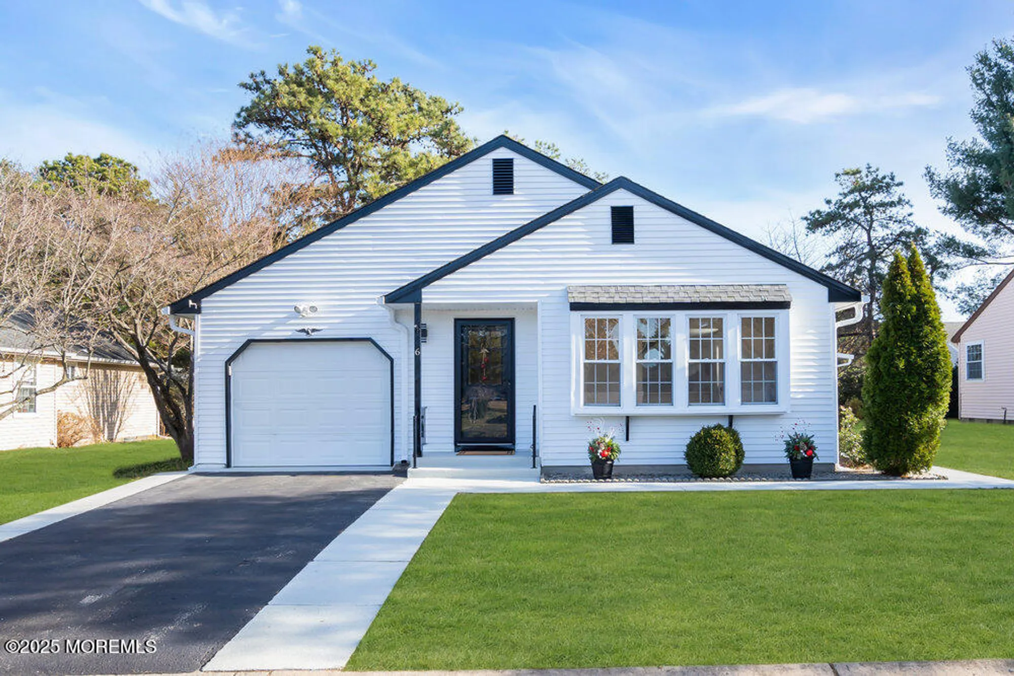 Property Slideshow image 1 of 27 | 6 berkeley st # 64, Whiting, NJ, 08759