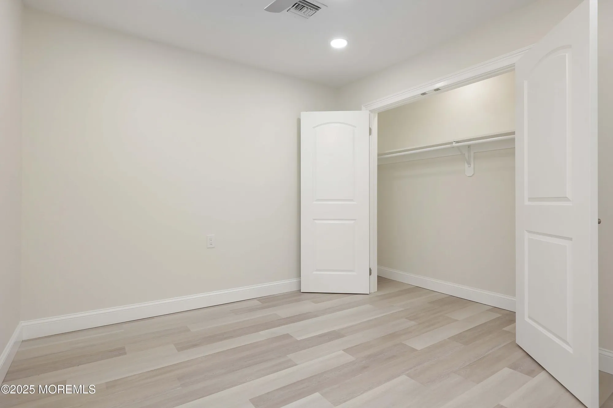 Property Slideshow image 31 of 54 | 3 auburn ct, Red Bank, NJ, 07701