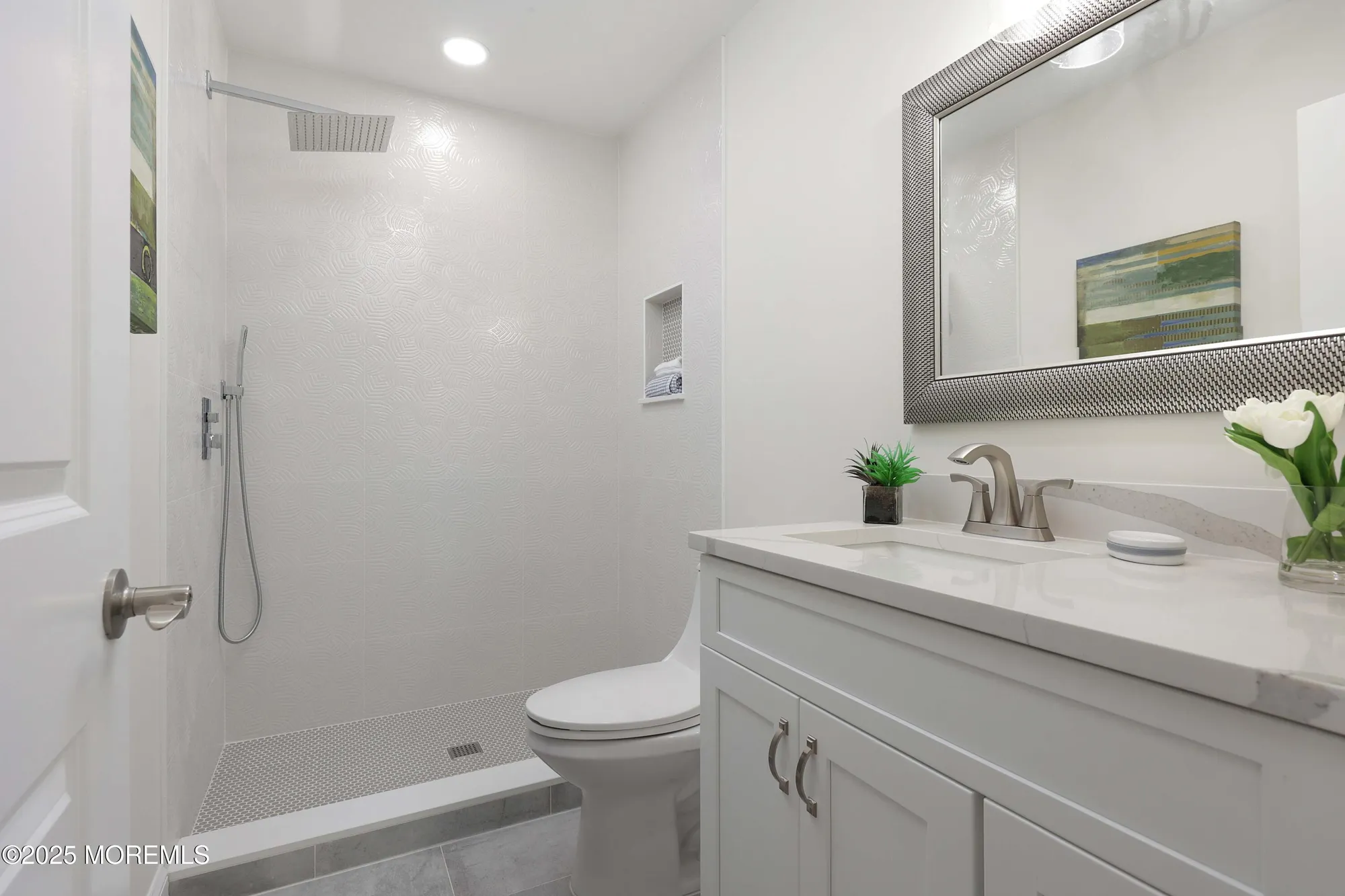 Property Slideshow image 33 of 54 | 3 auburn ct, Red Bank, NJ, 07701